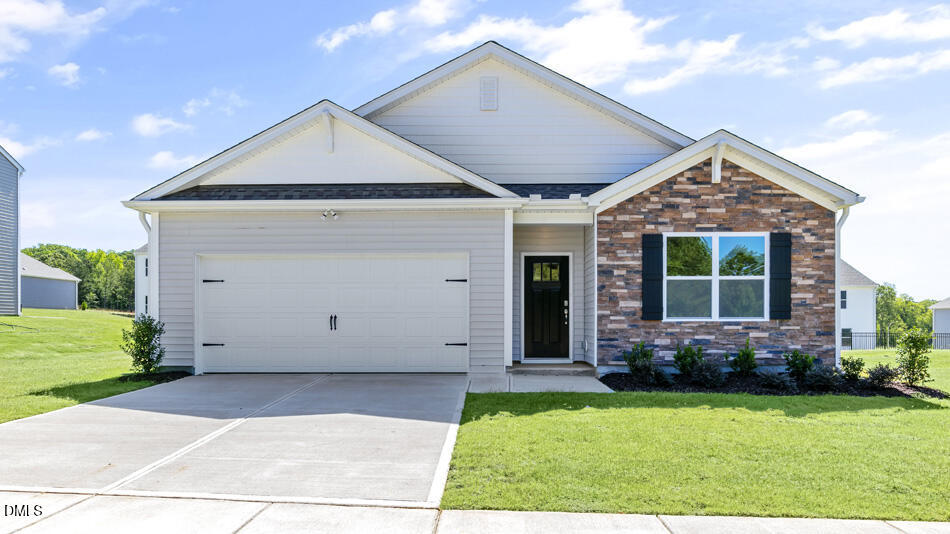71 Tiger Eye Drive Property Photo 1