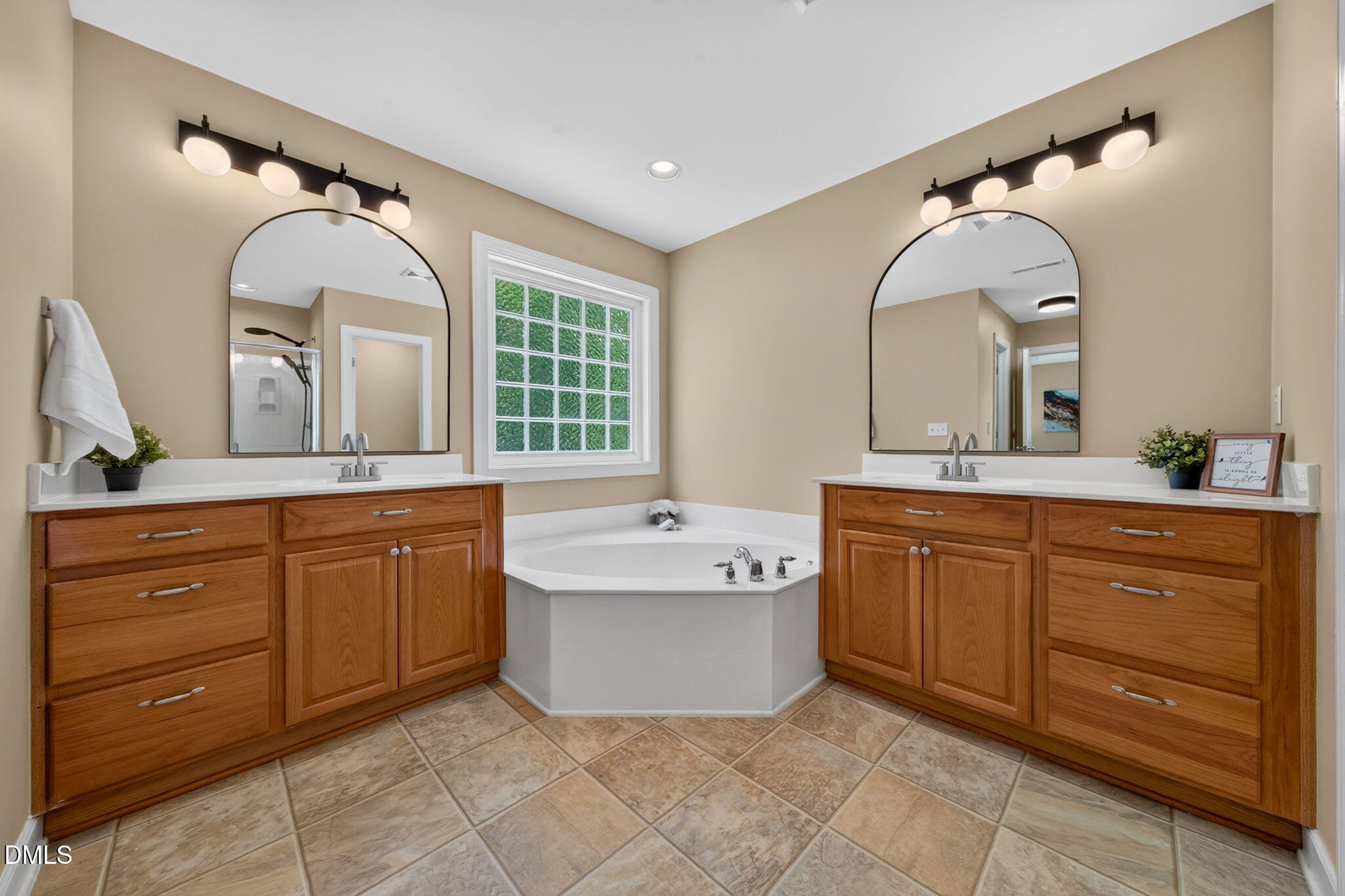 9313 Bramden Court Property Photo 30