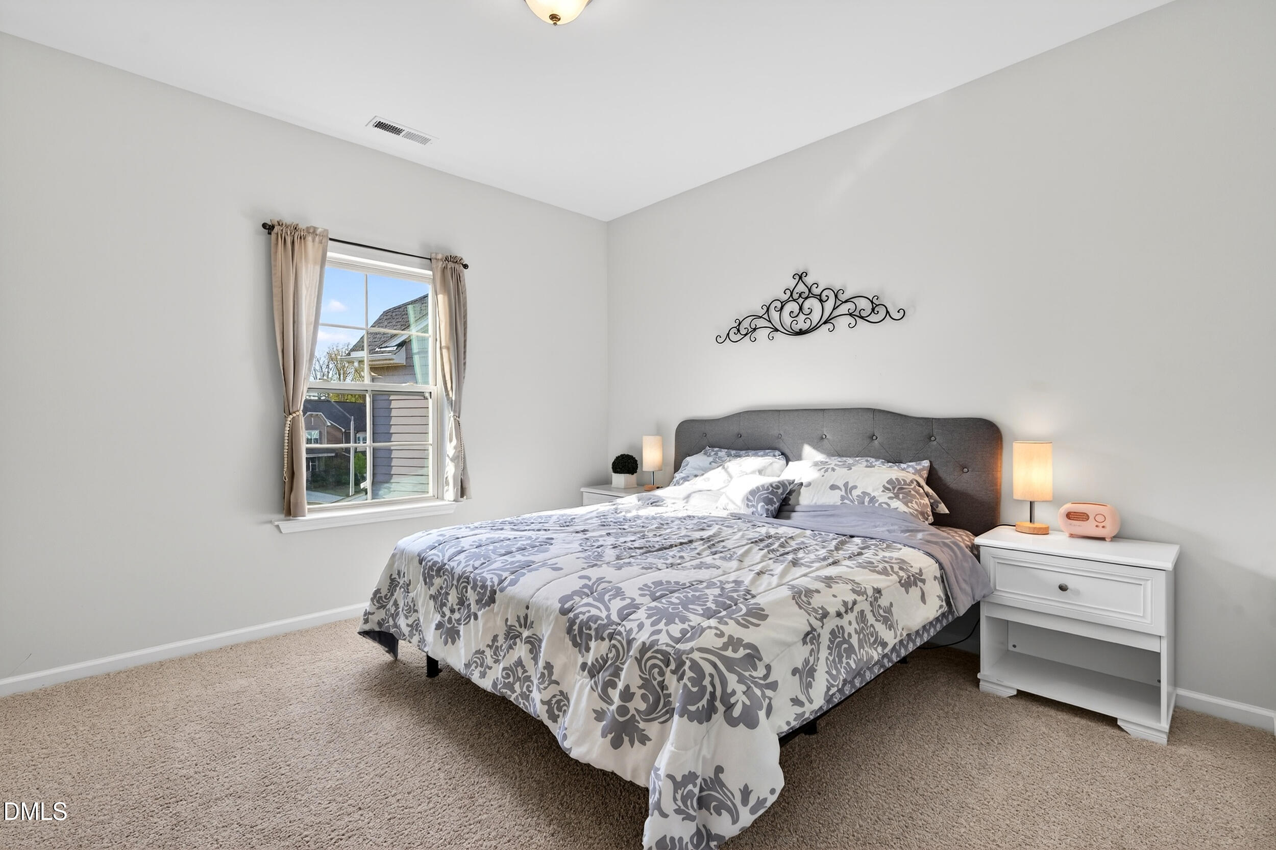 221 Birdsgrove Court Property Photo 33