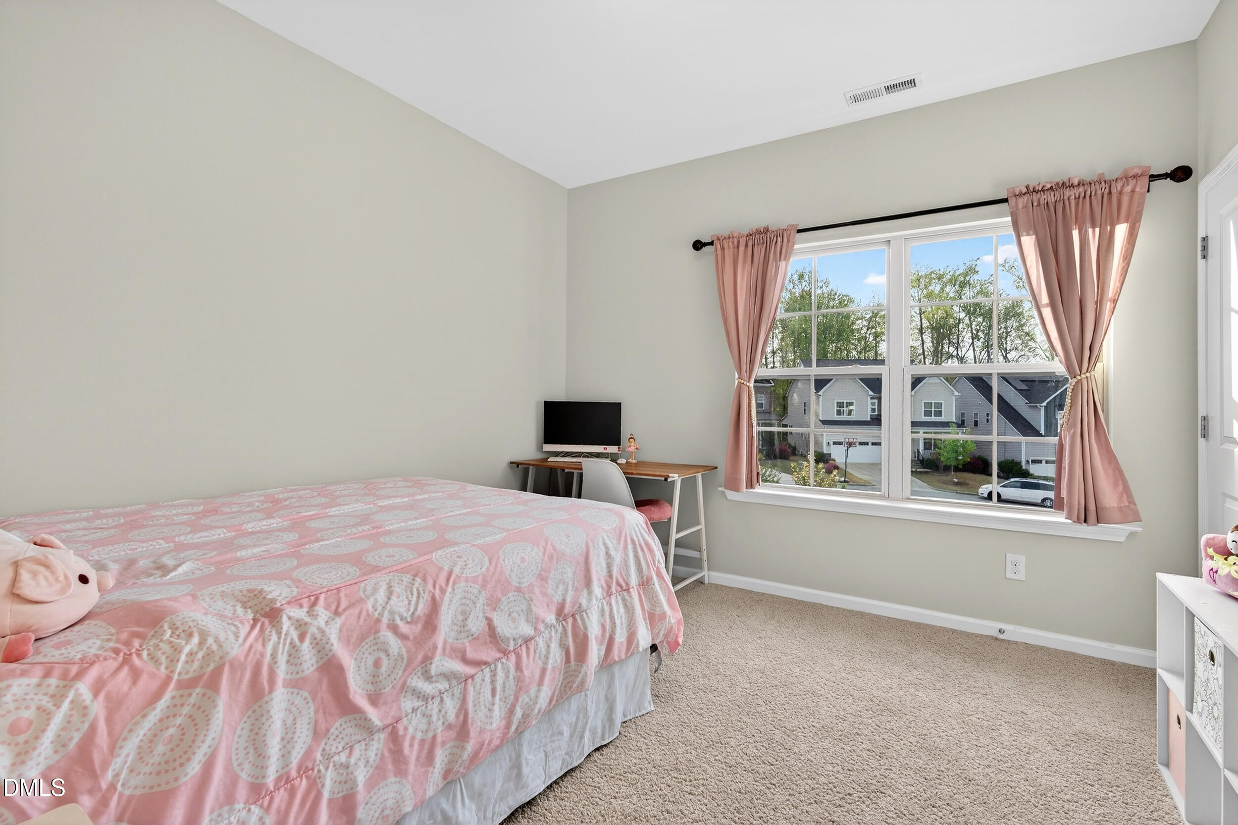 221 Birdsgrove Court Property Photo 37