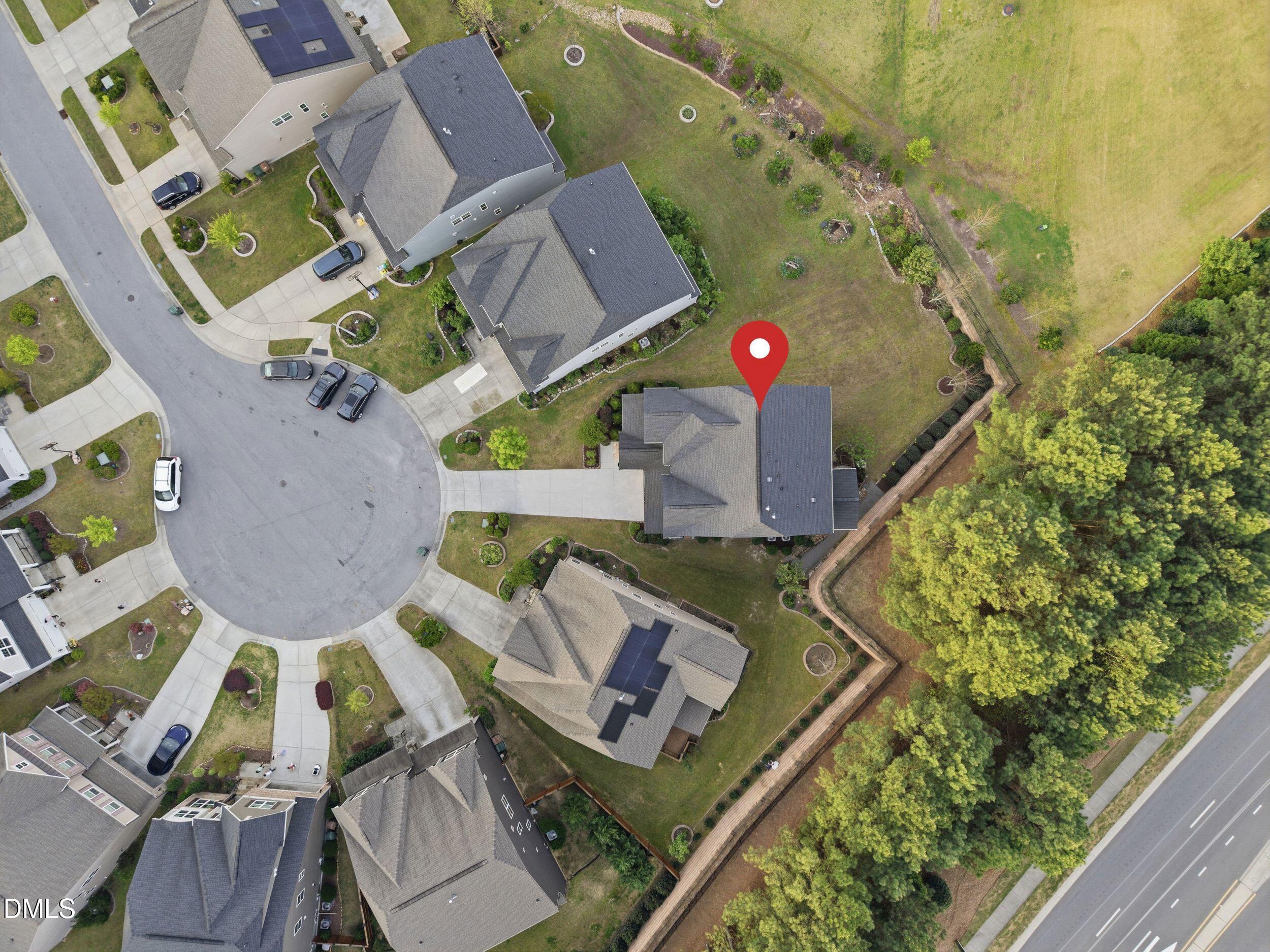 221 Birdsgrove Court Property Photo 54