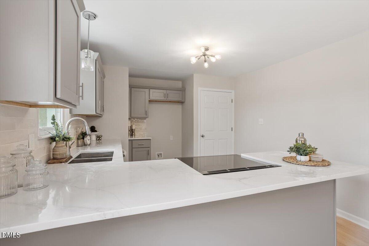 601 West Street Property Photo 7