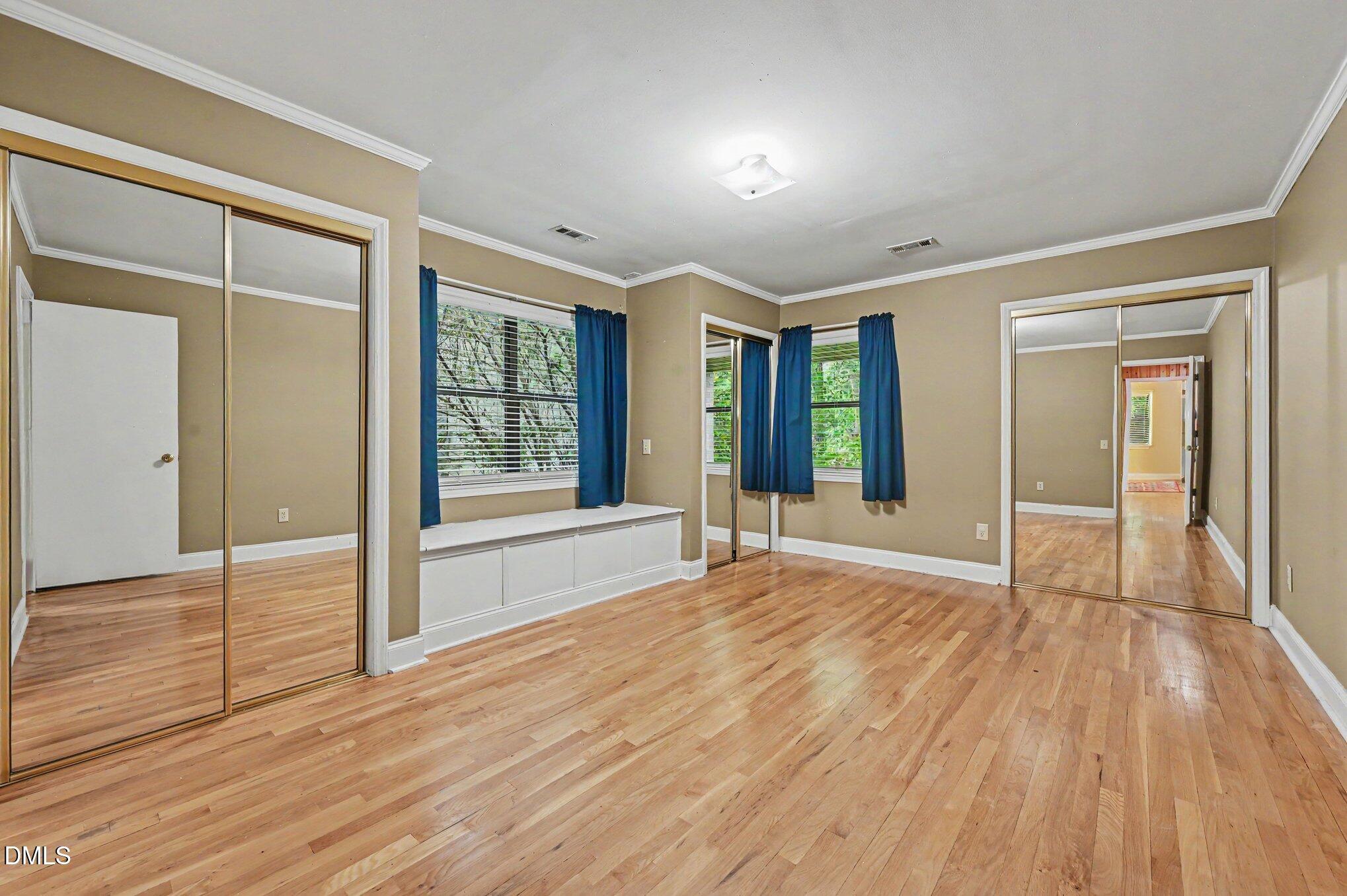 1003 Gardner Street Property Photo 11