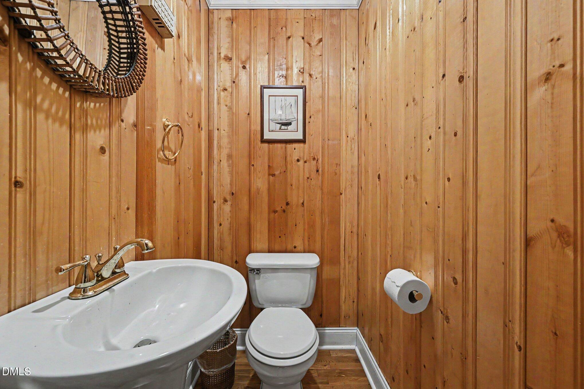 1003 Gardner Street Property Photo 19