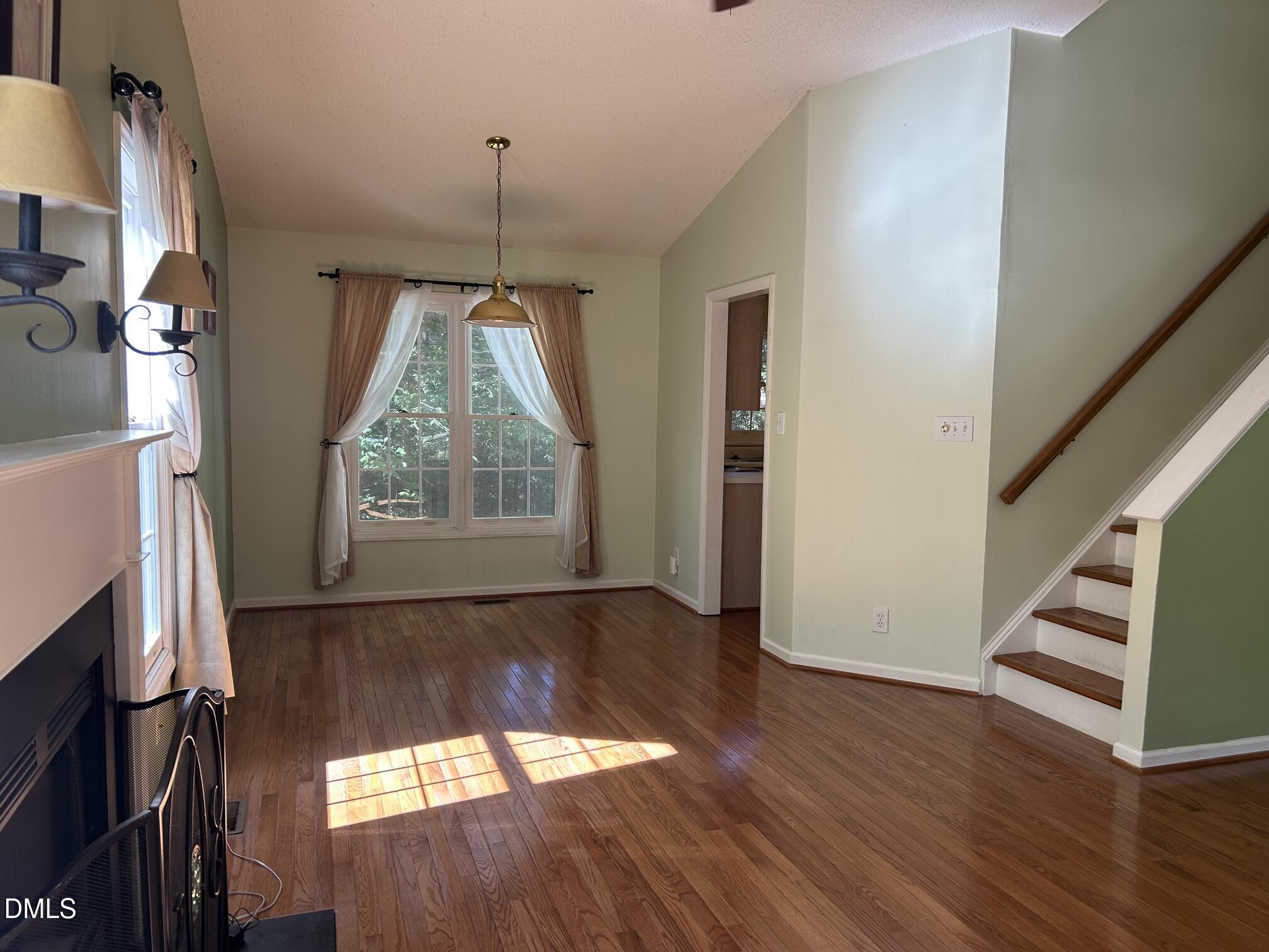 104 Penland Court Property Photo 8