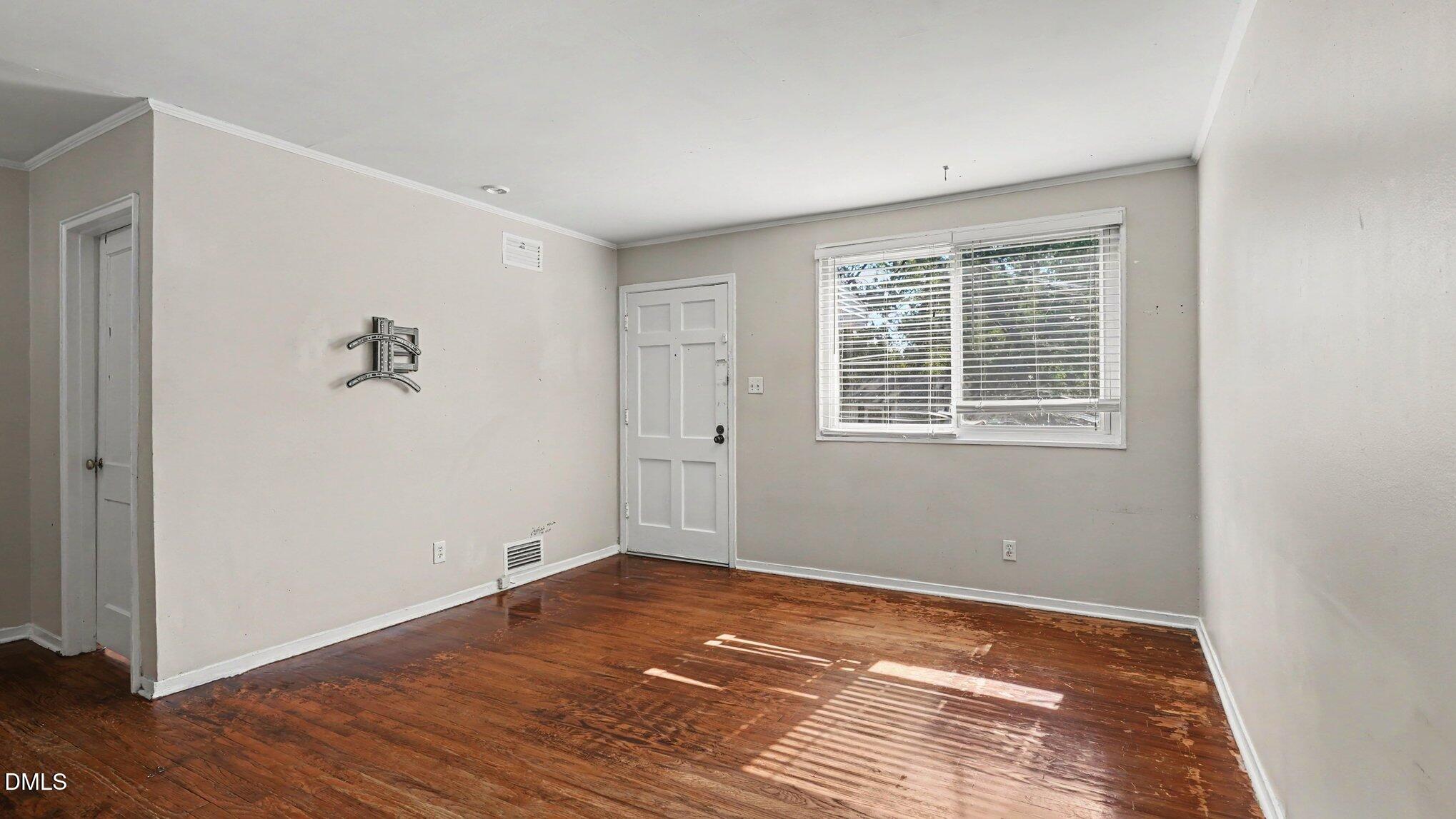 519 Overlook Street Property Photo 3