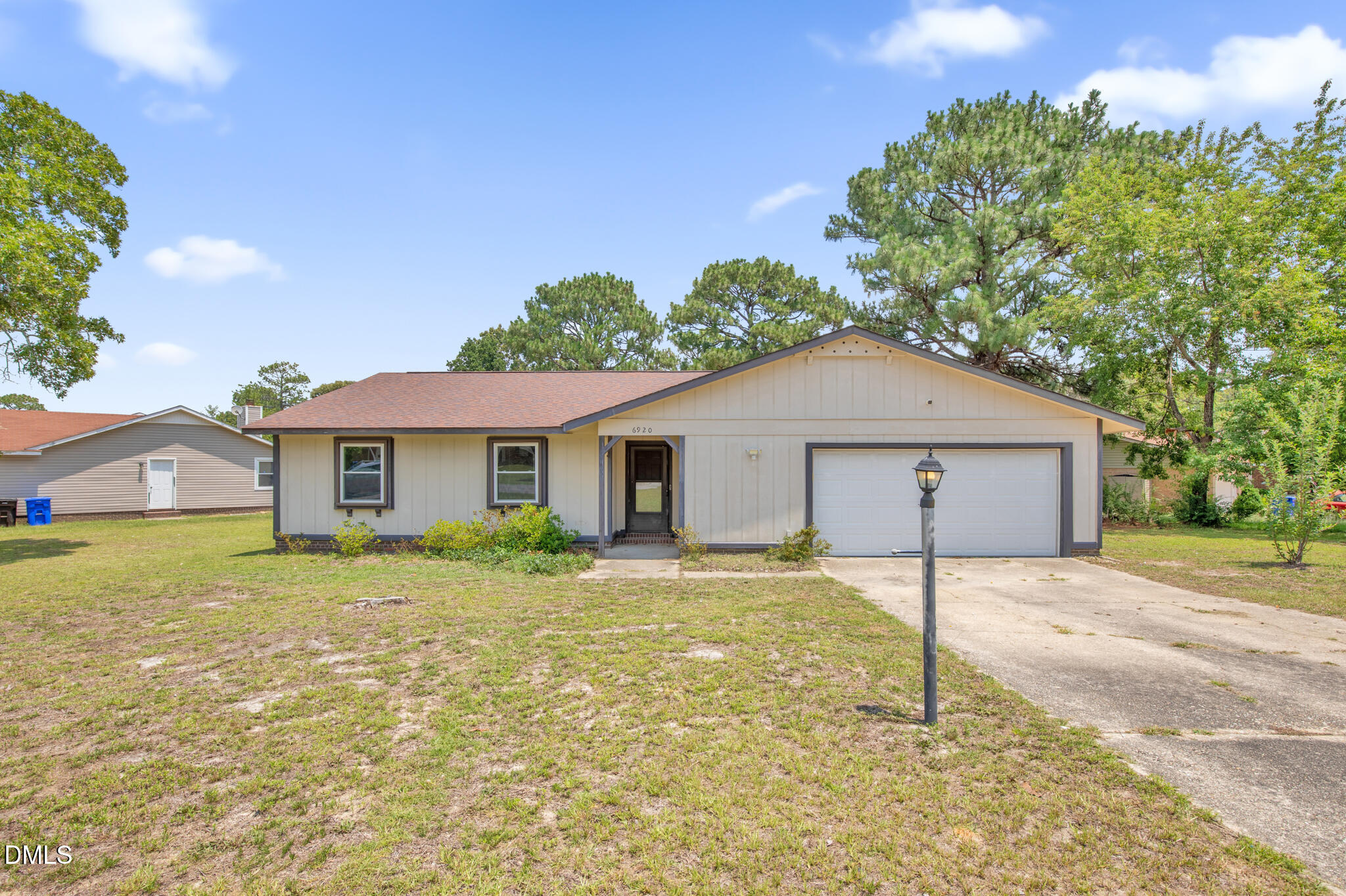 6920 Skyhawk Drive Property Photo 1