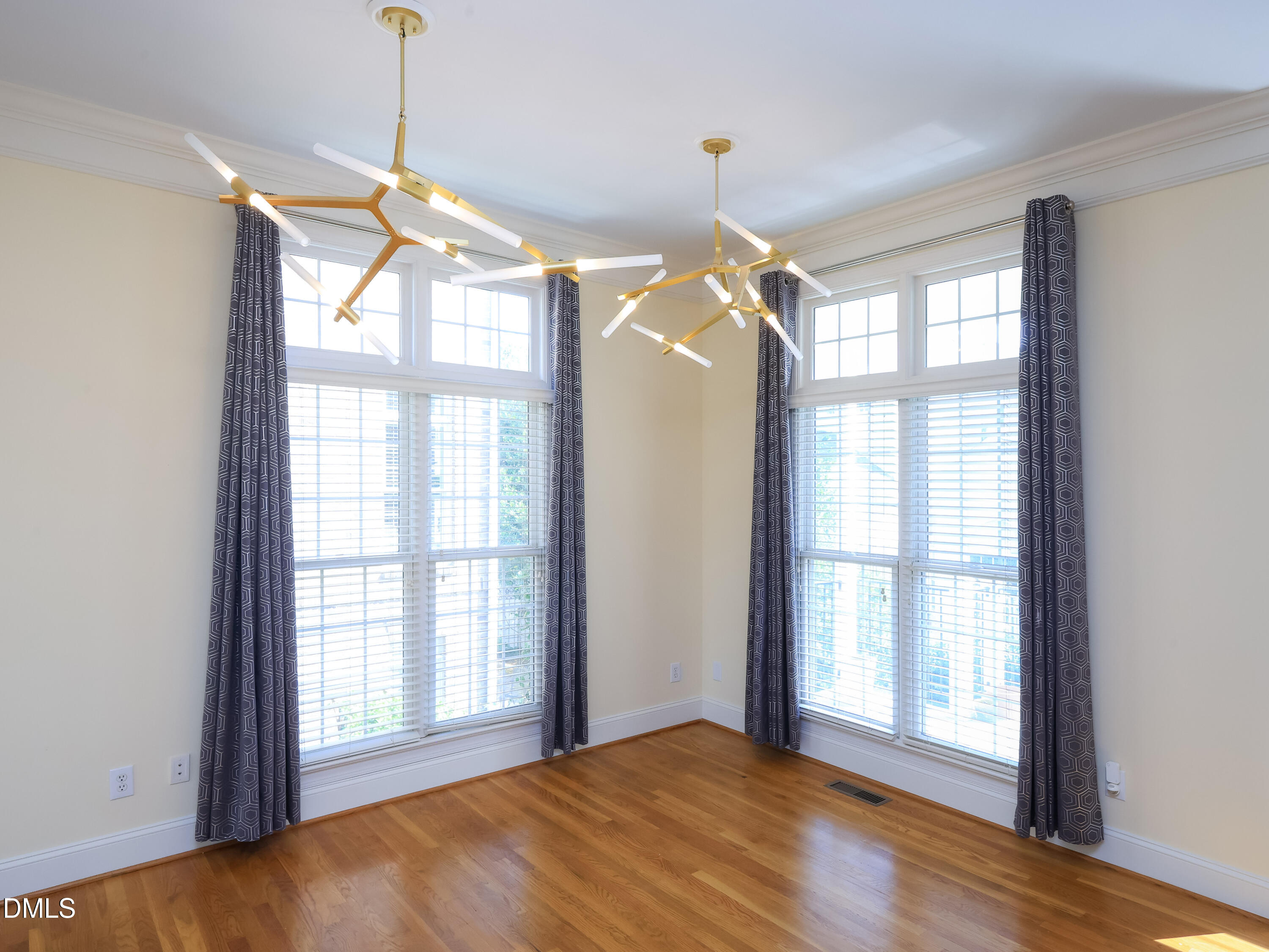 3925 Bentley Brook Drive Property Photo 10