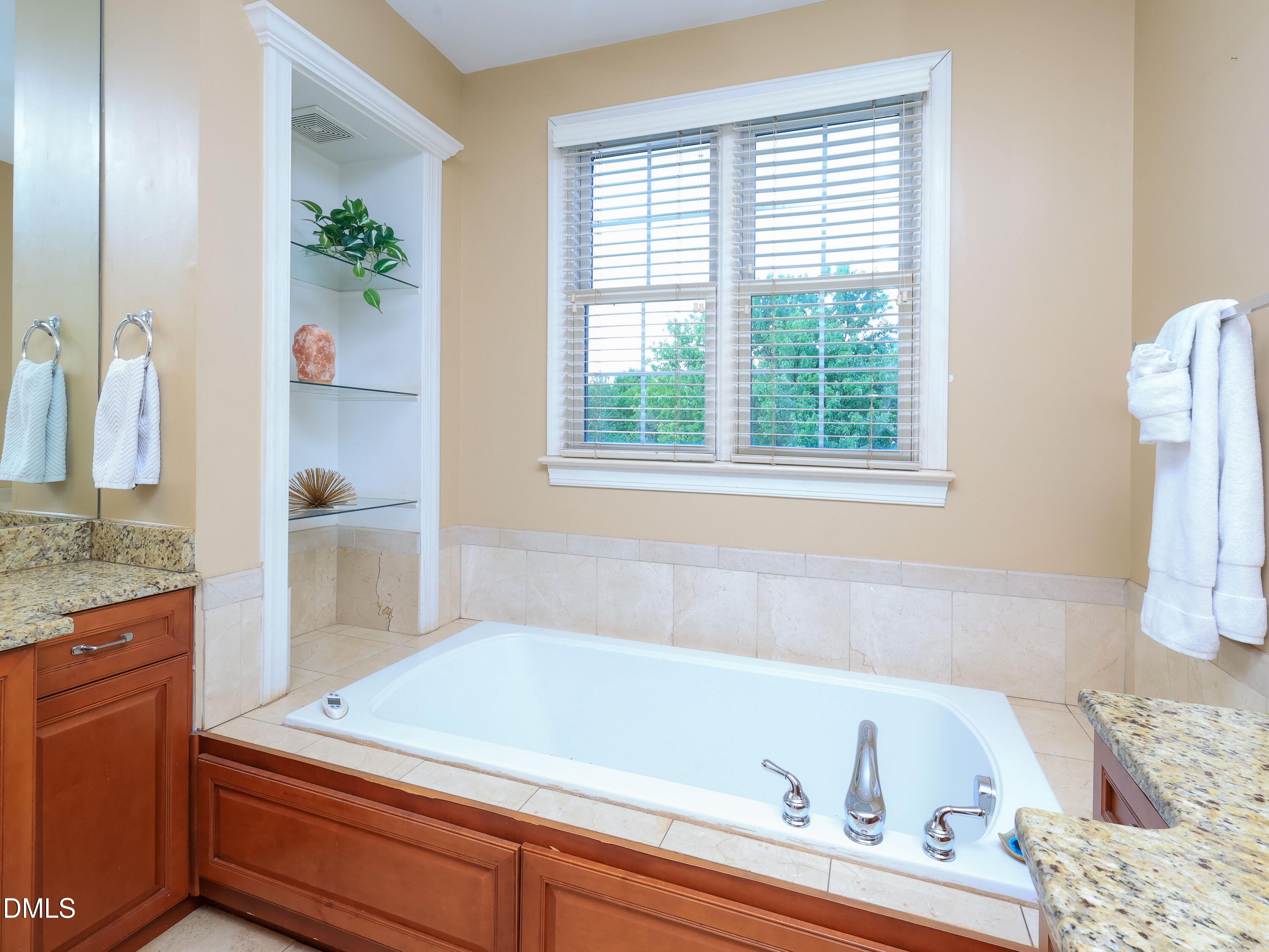 3925 Bentley Brook Drive Property Photo 37
