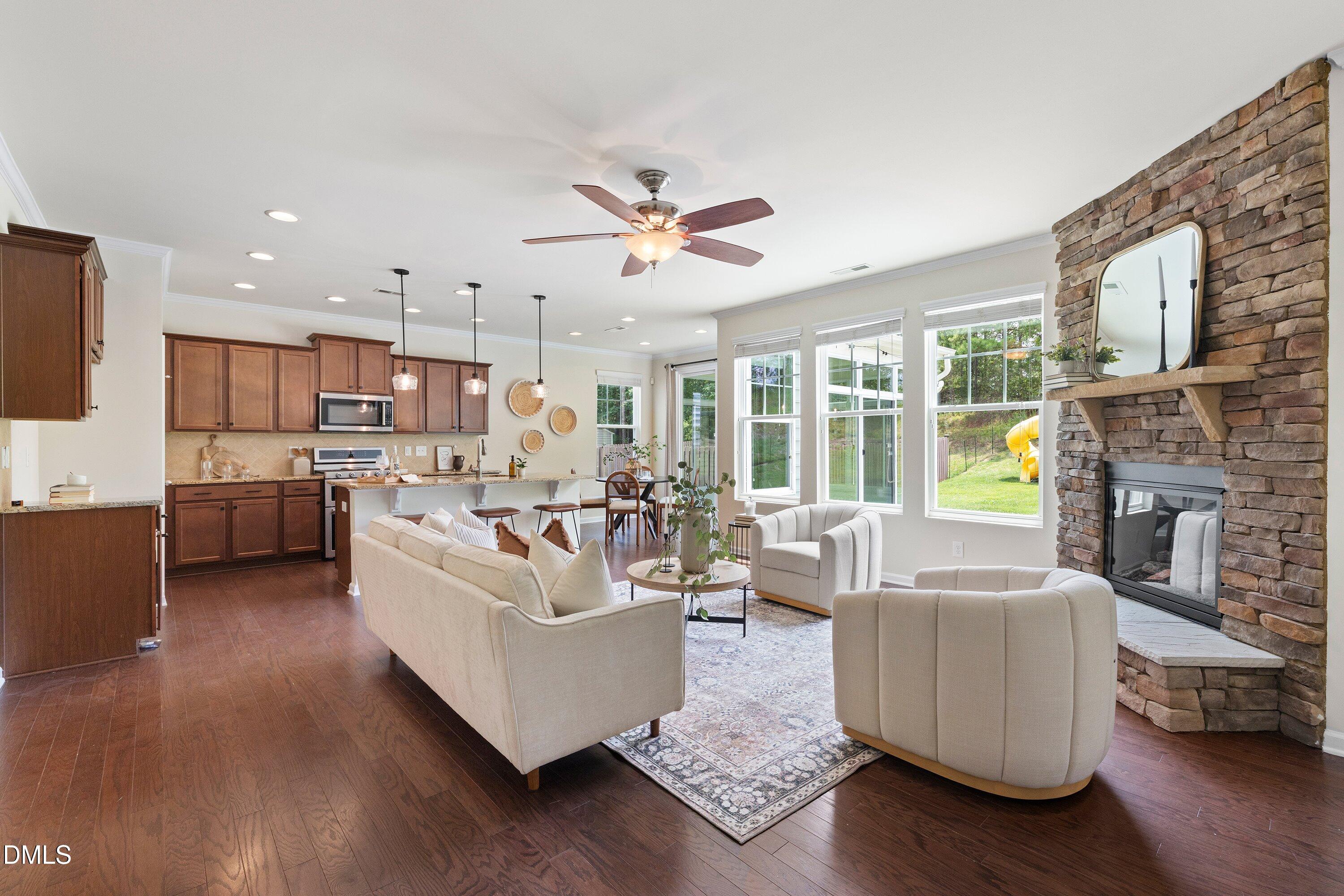 1710 Woodsdale Drive Property Photo 10