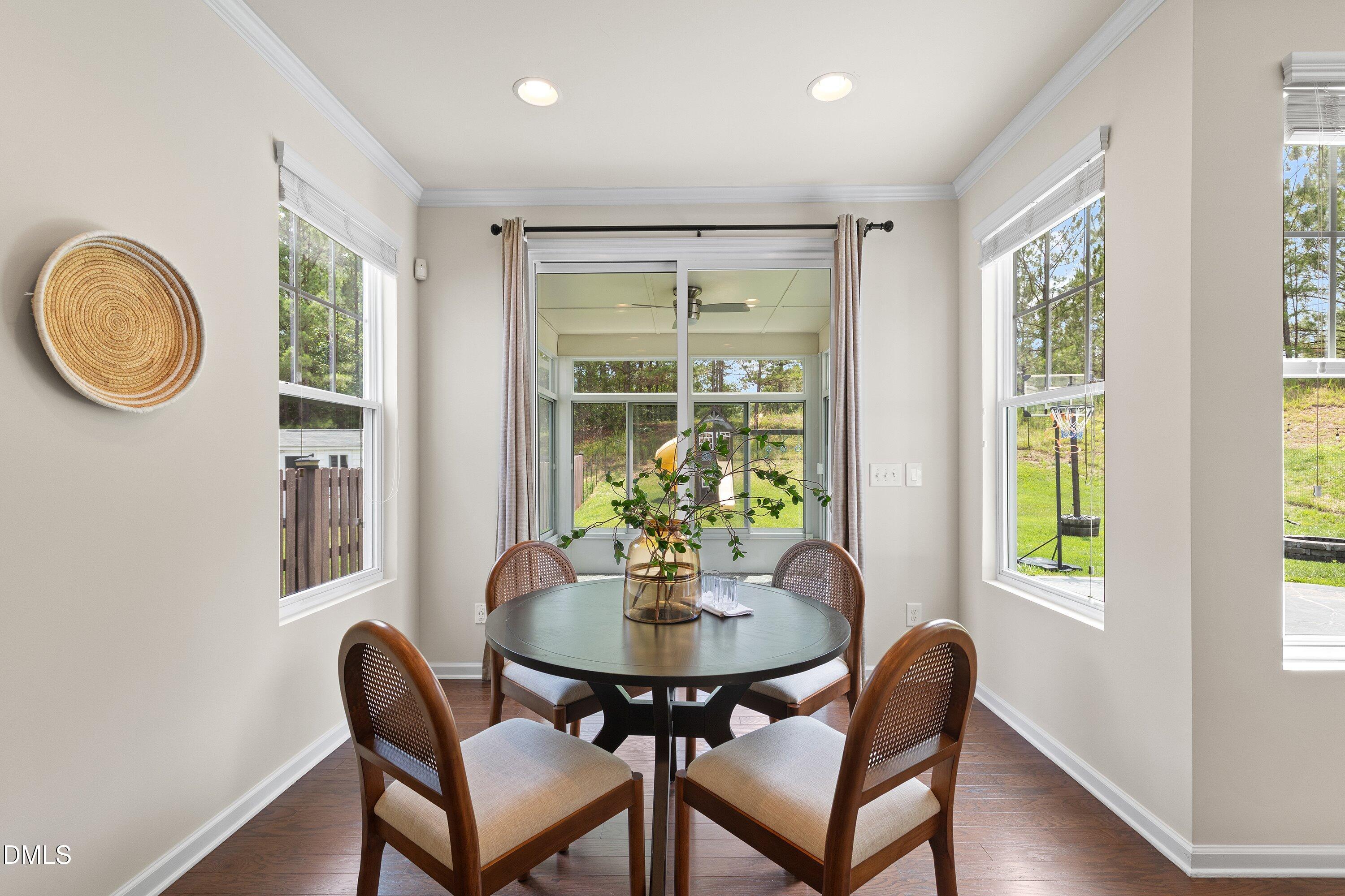 1710 Woodsdale Drive Property Photo 14