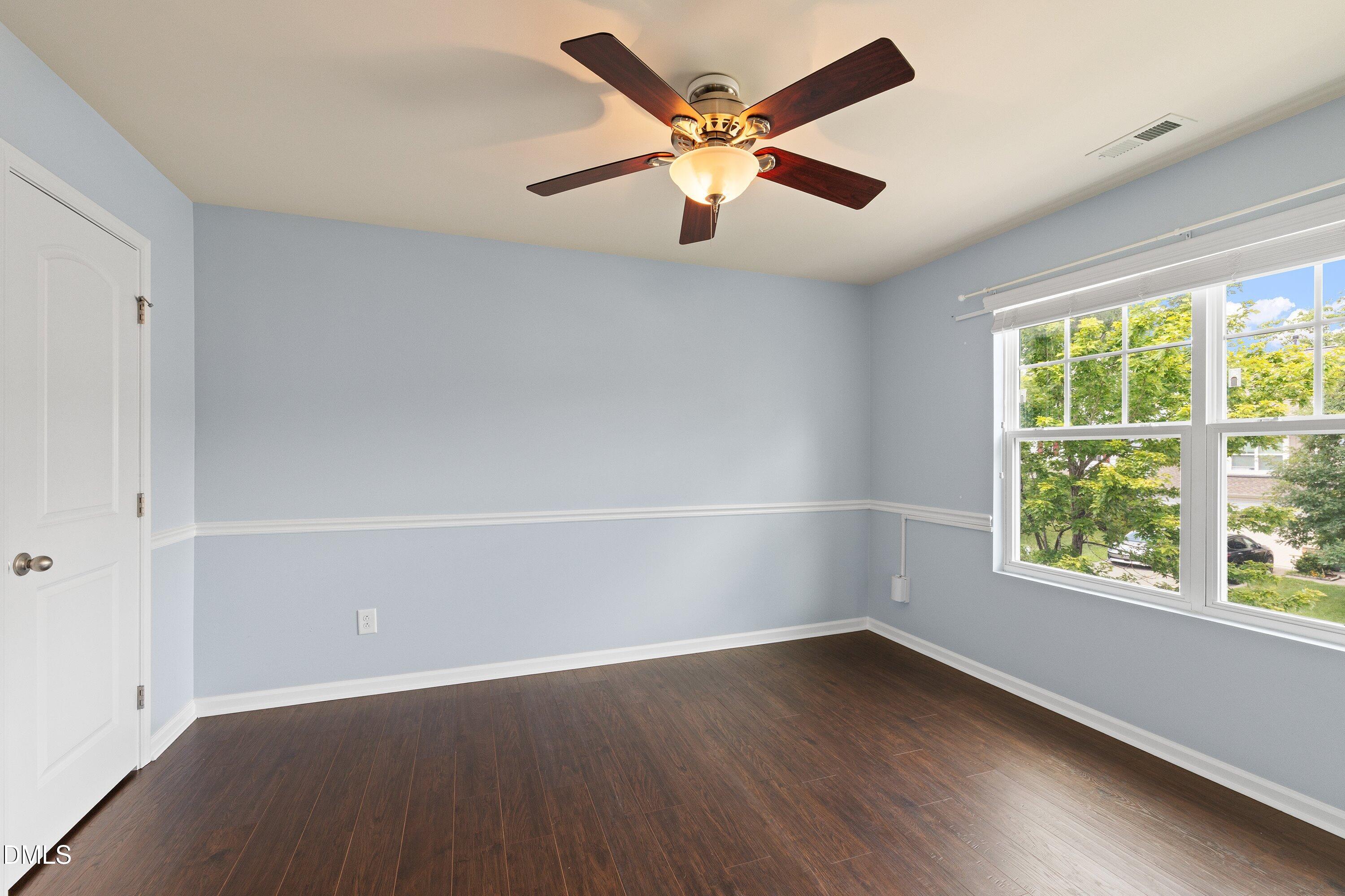 1710 Woodsdale Drive Property Photo 39