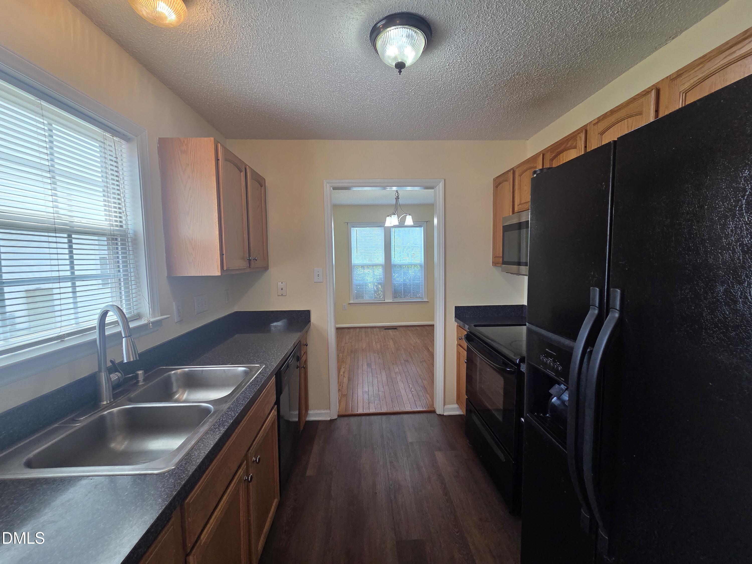 116 Cliffdale Road Property Photo 4