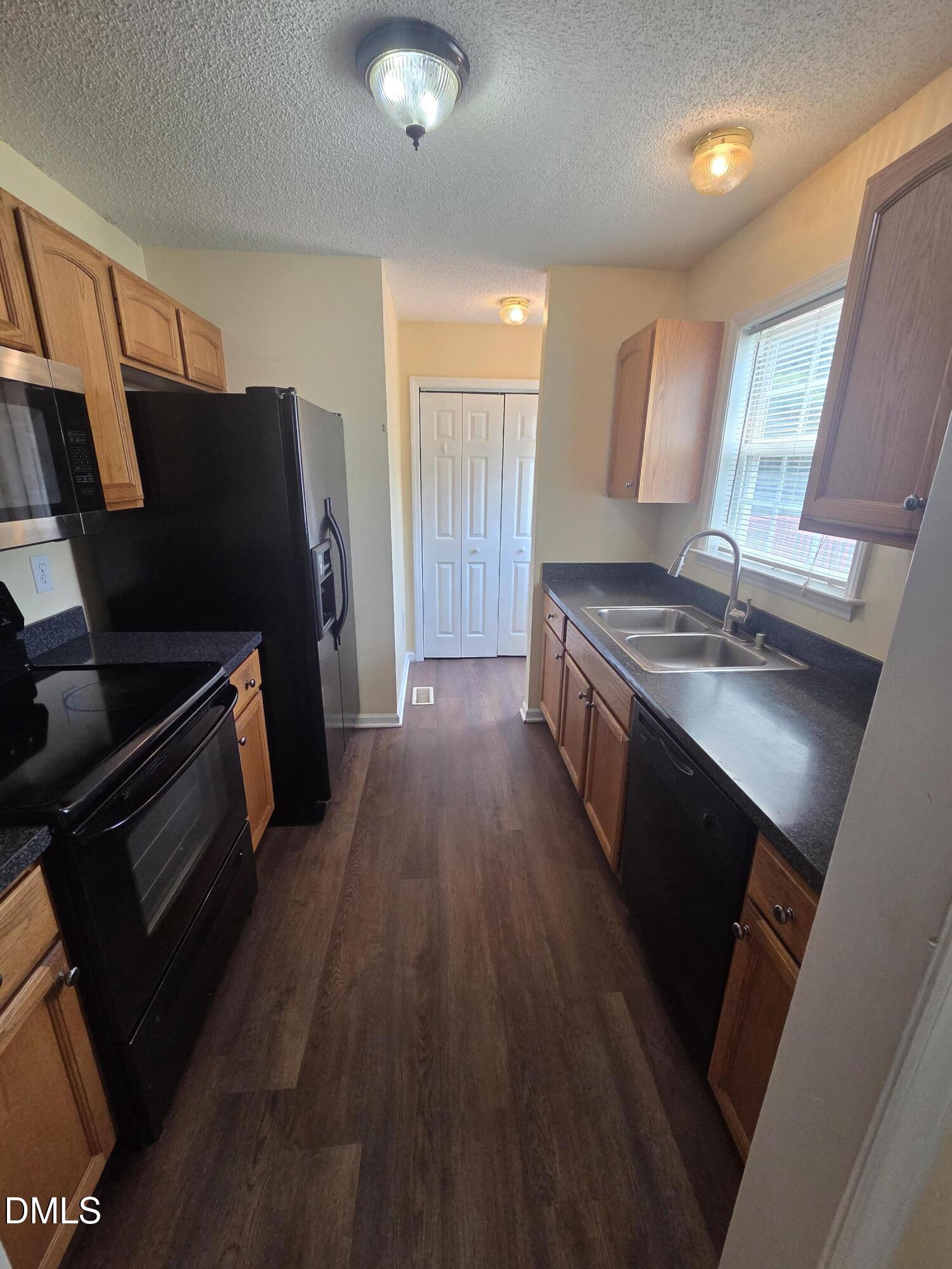116 Cliffdale Road Property Photo 17