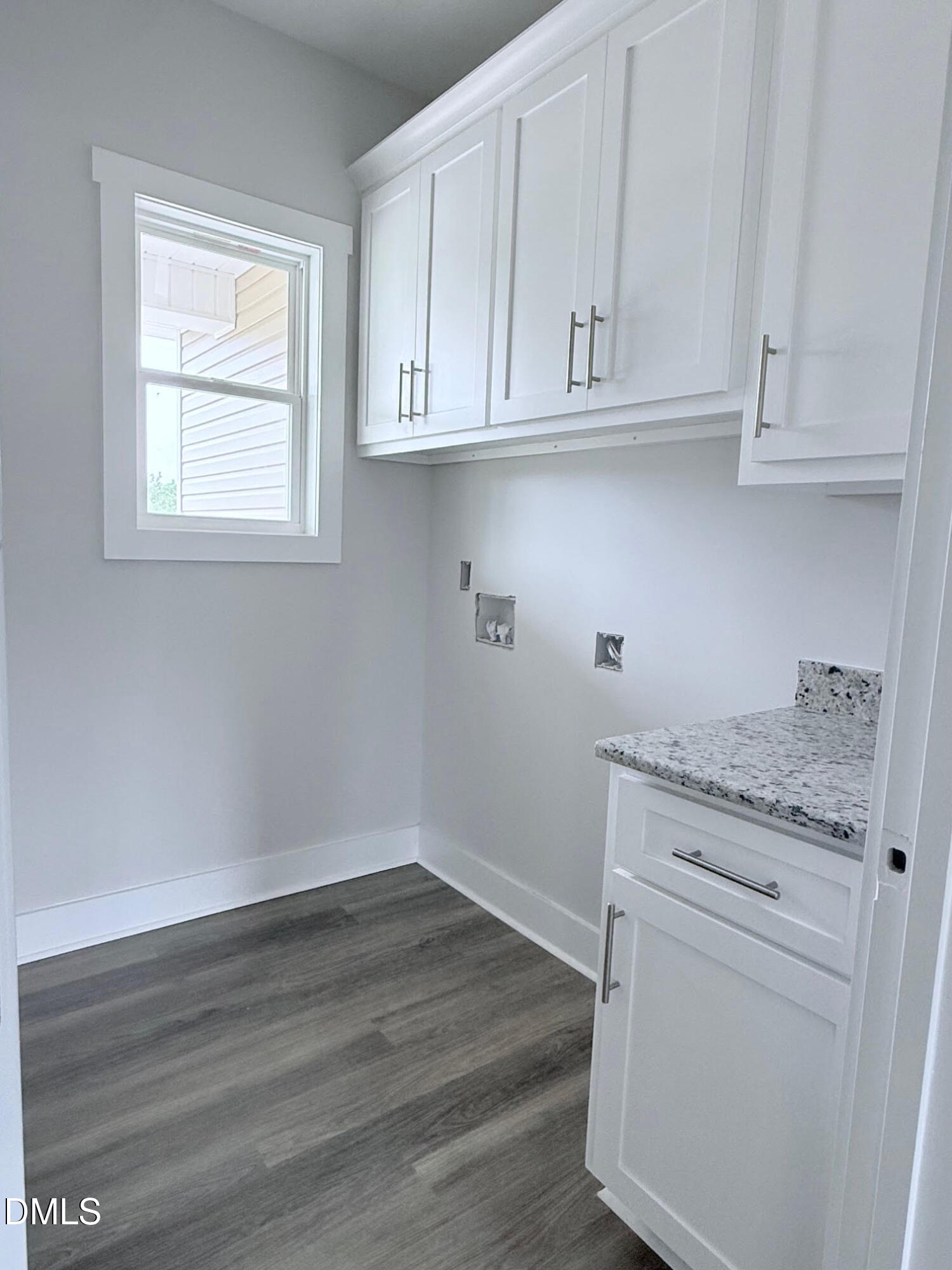 430 Chic Ennis Road Property Photo 20