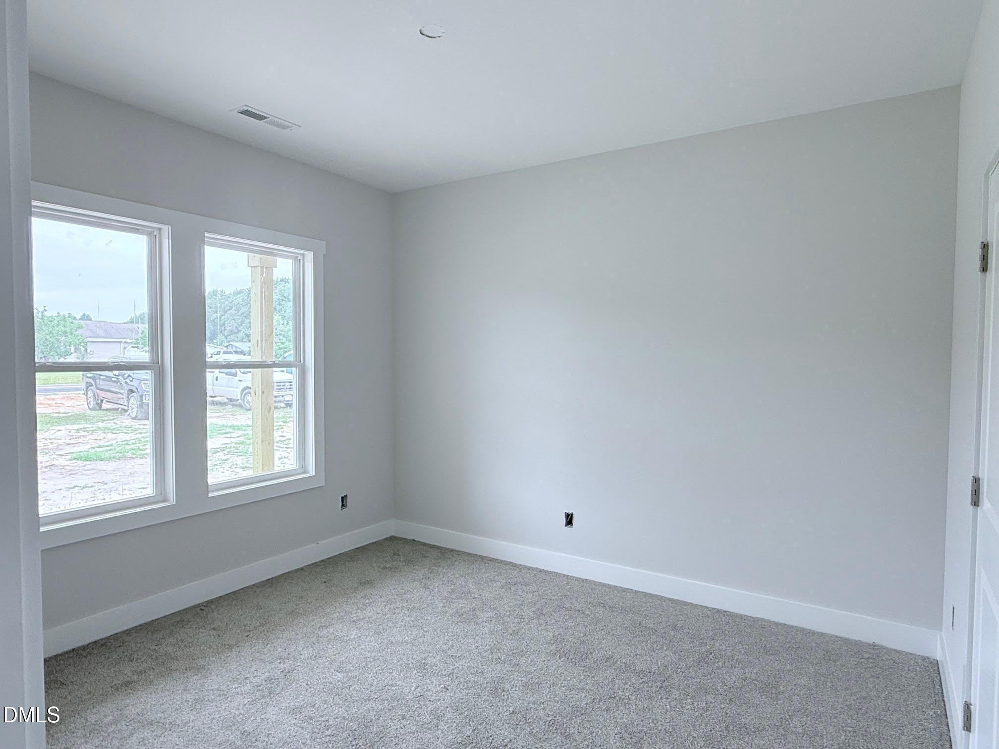 430 Chic Ennis Road Property Photo 22