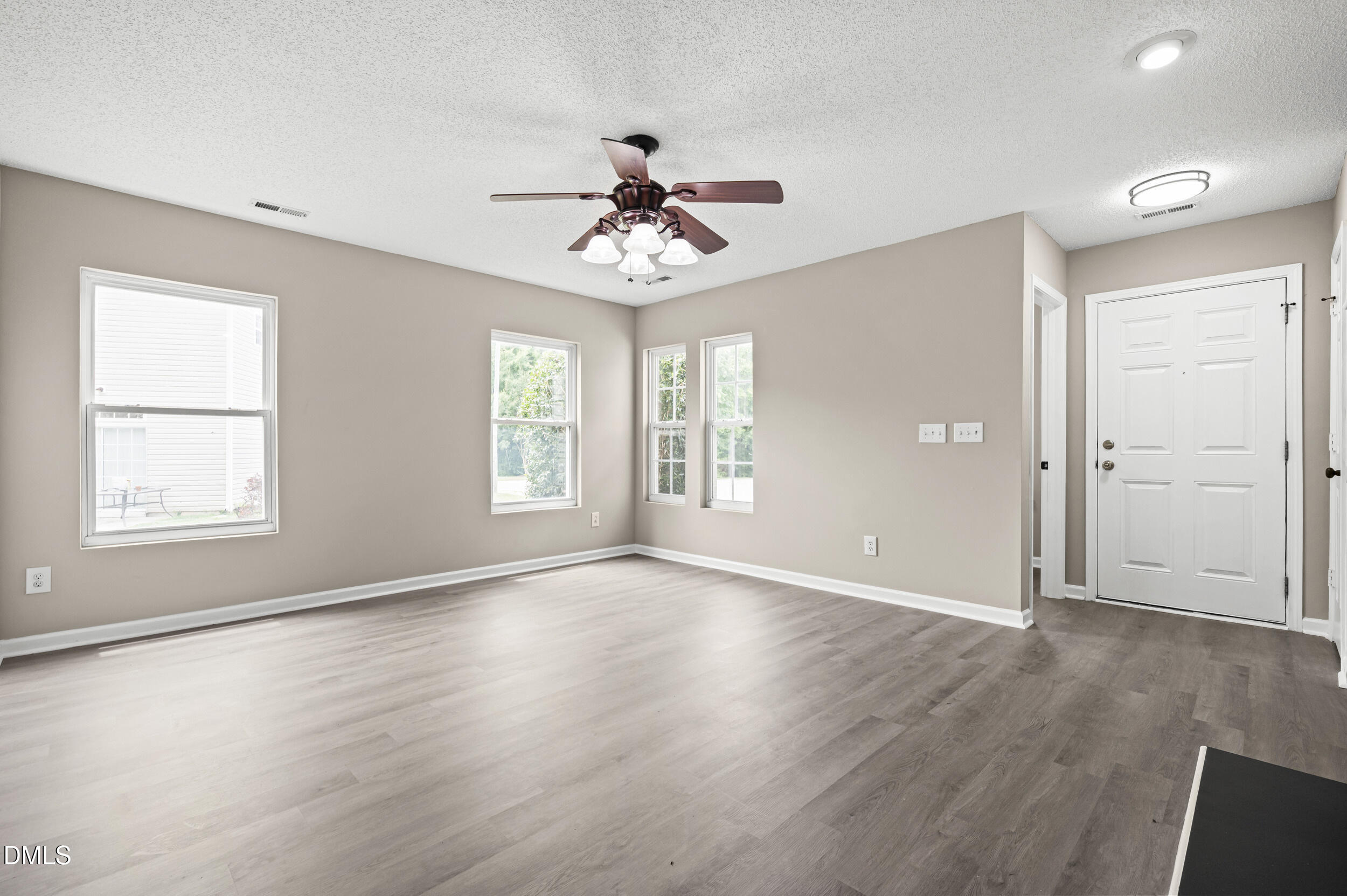 3825 Tryon Ridge Drive Property Photo 6