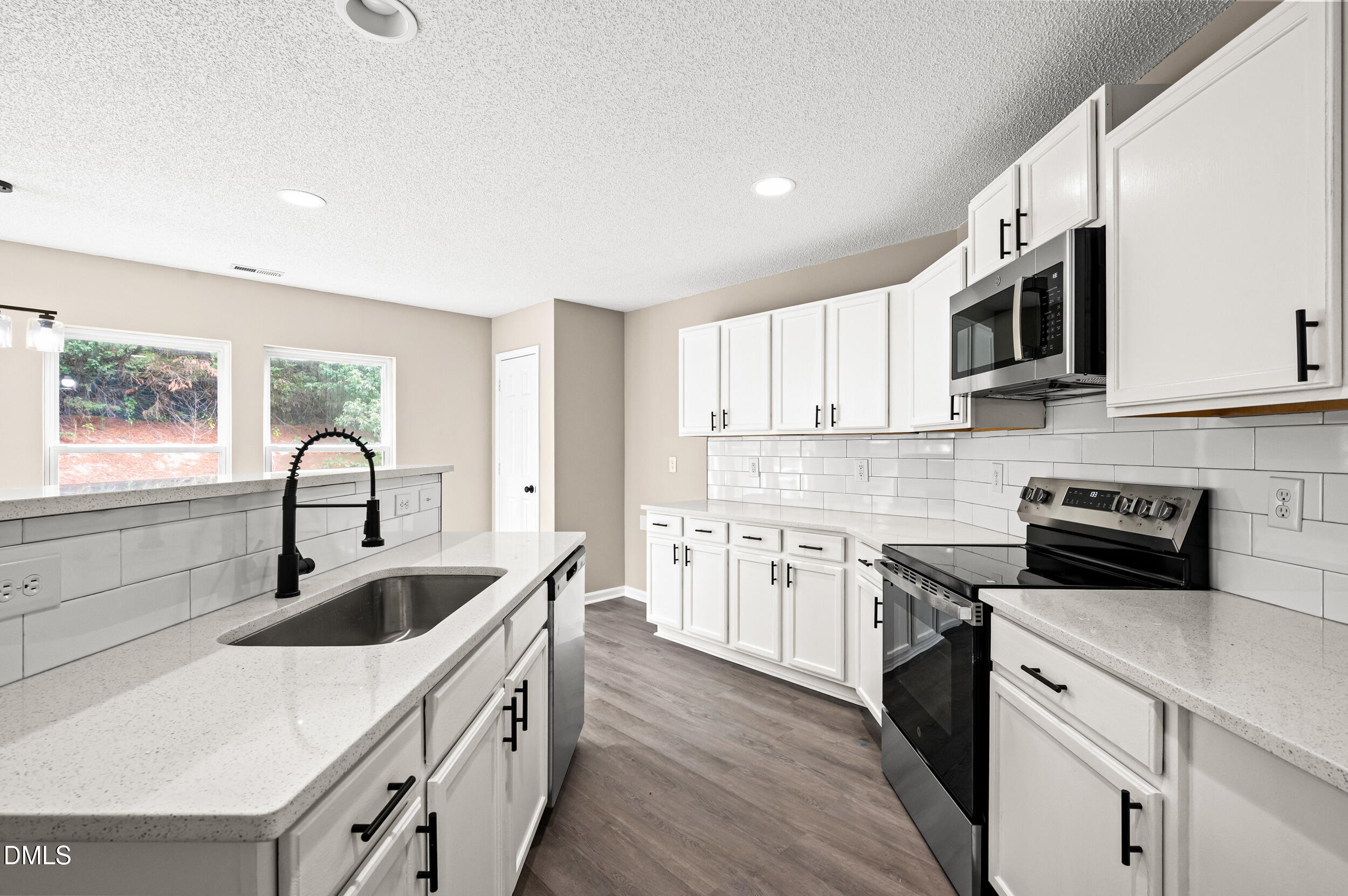 3825 Tryon Ridge Drive Property Photo 11