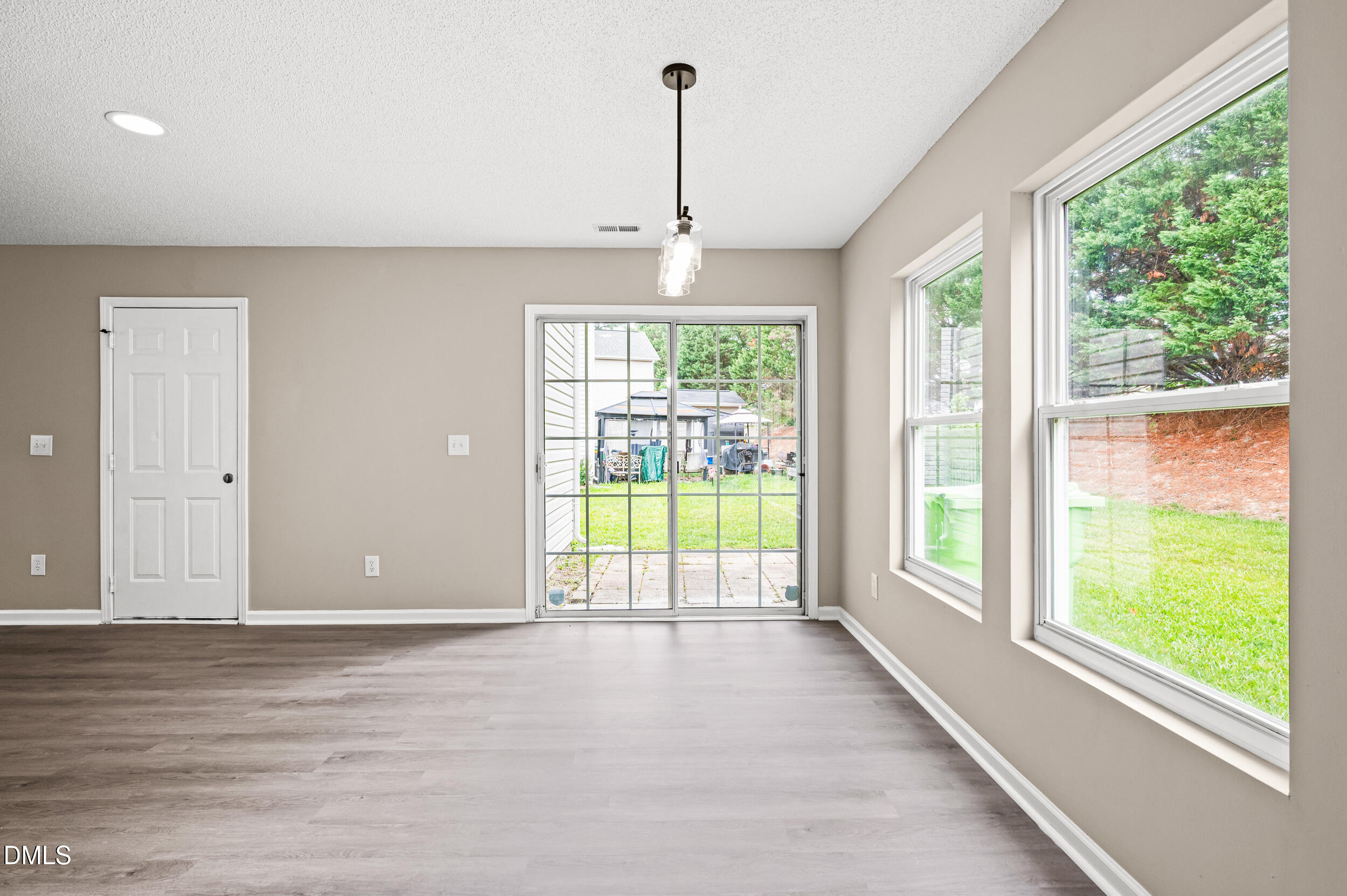 3825 Tryon Ridge Drive Property Photo 13