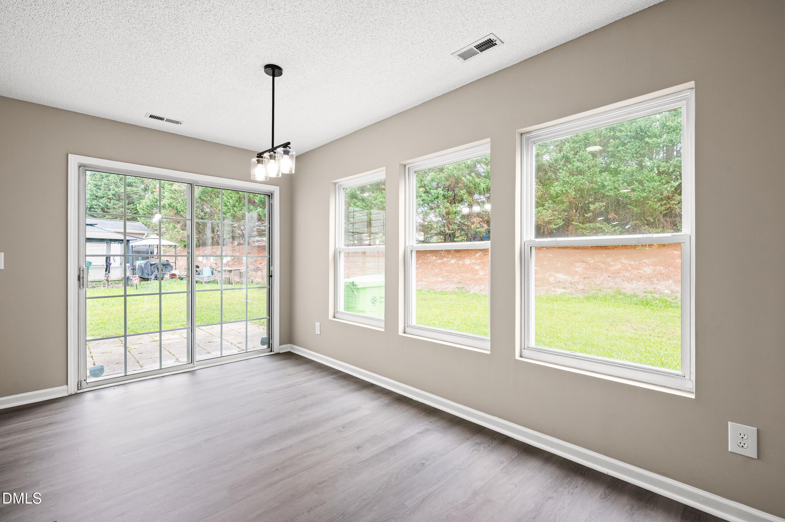 3825 Tryon Ridge Drive Property Photo 14