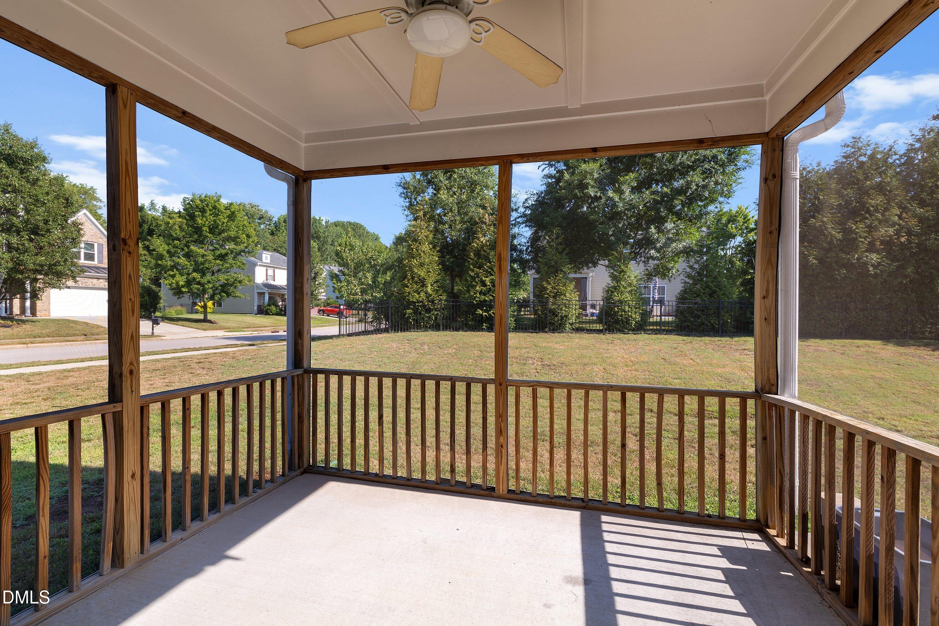436 Field Glow Lane Property Photo 39