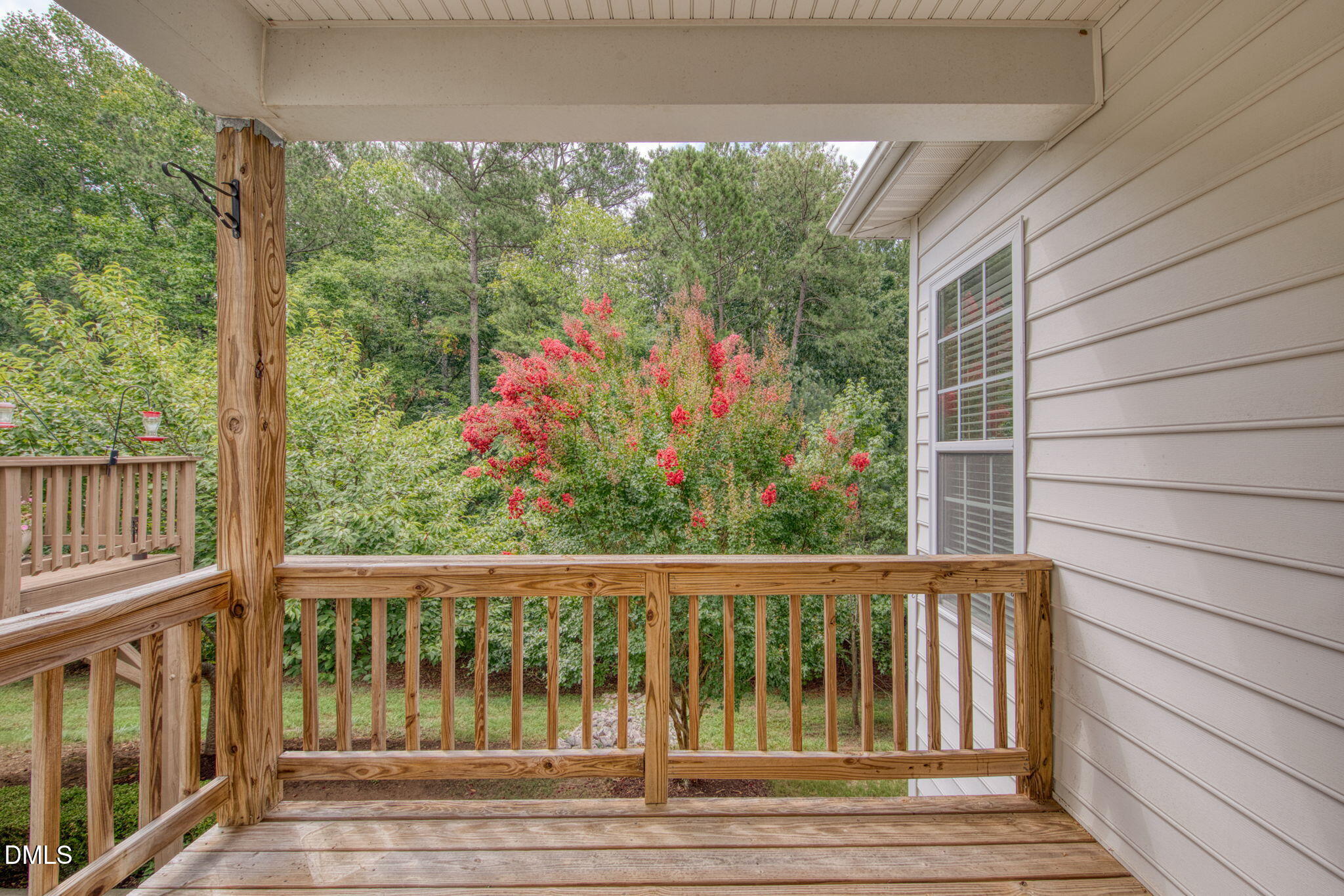 235 Beckingham Loop Property Photo 32