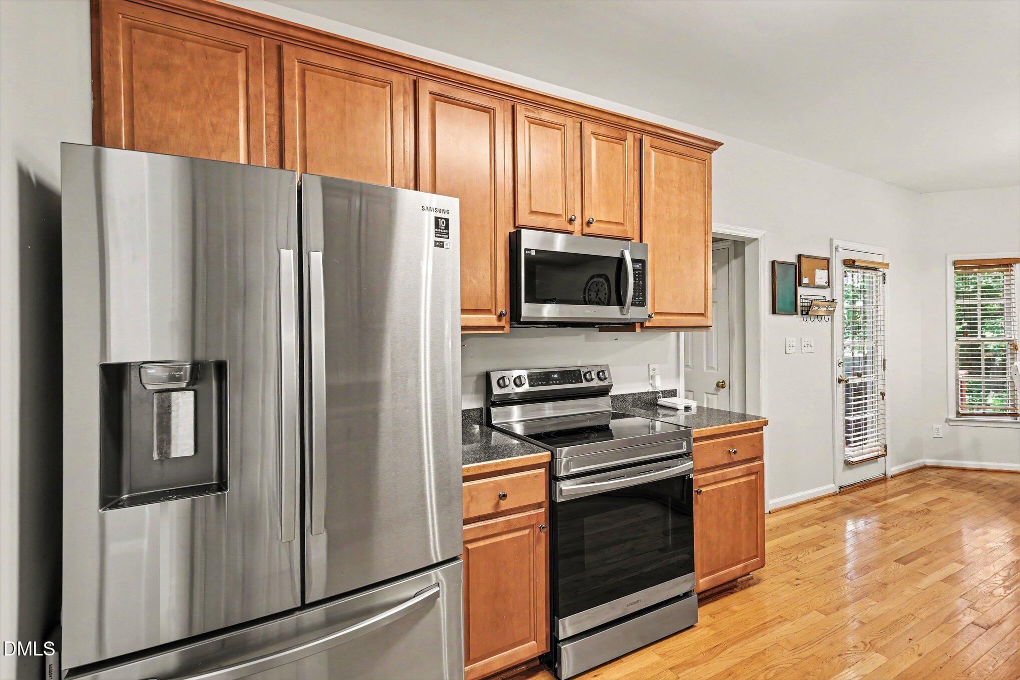 4804 Hodfield Court Property Photo 11