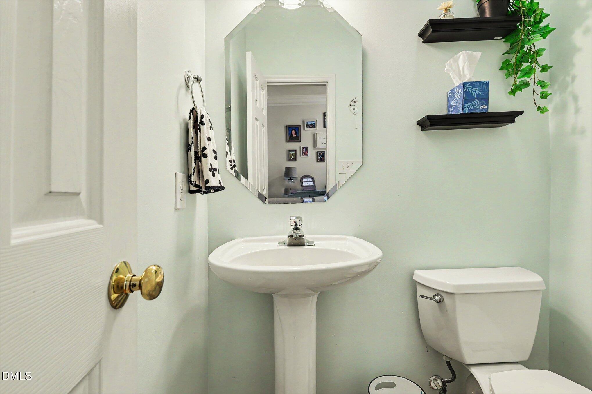4804 Hodfield Court Property Photo 24