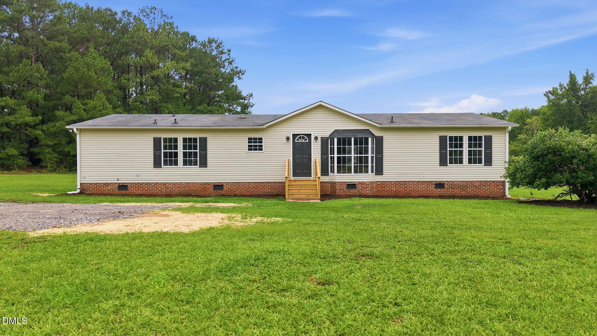 102 Pineview Drive Property Photo 3