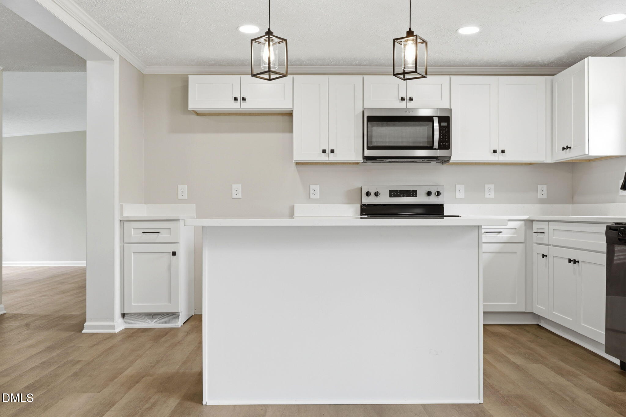 102 Pineview Drive Property Photo 10