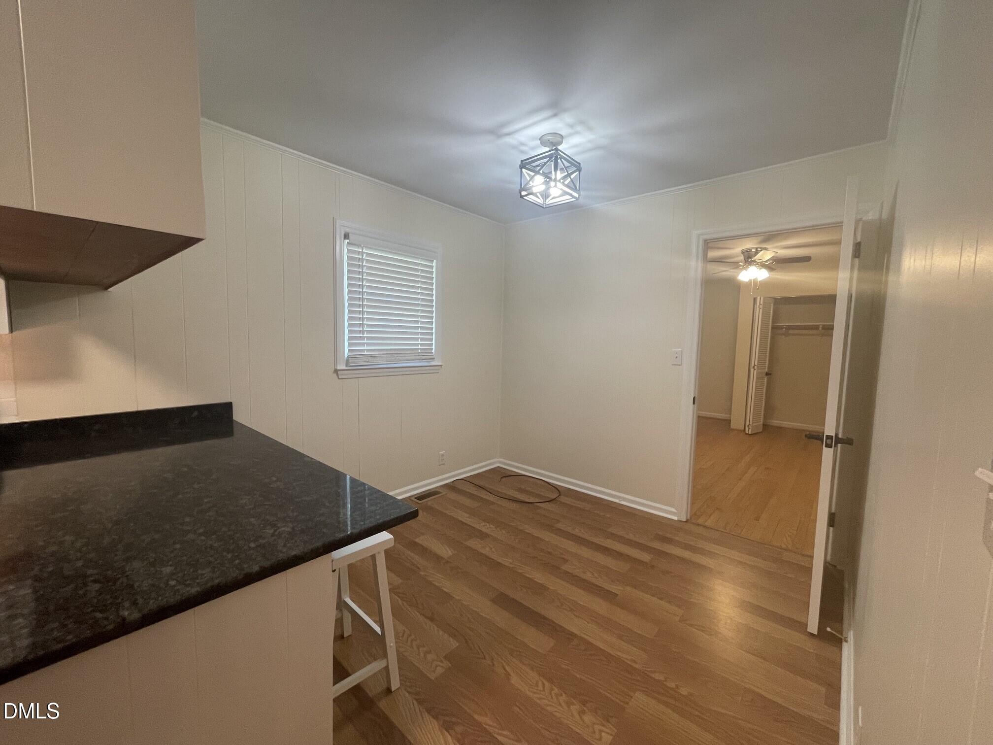 384 E Wimberly Street Property Photo 6