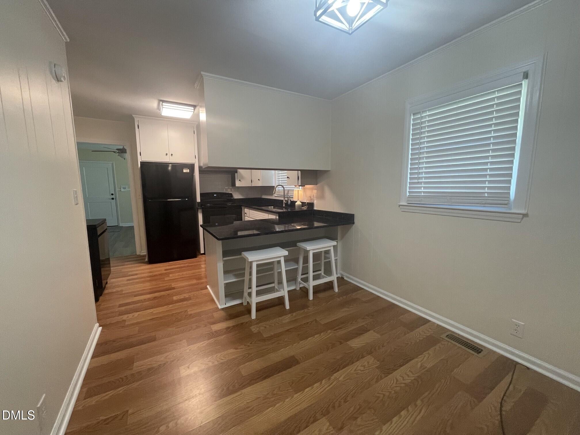 384 E Wimberly Street Property Photo 7