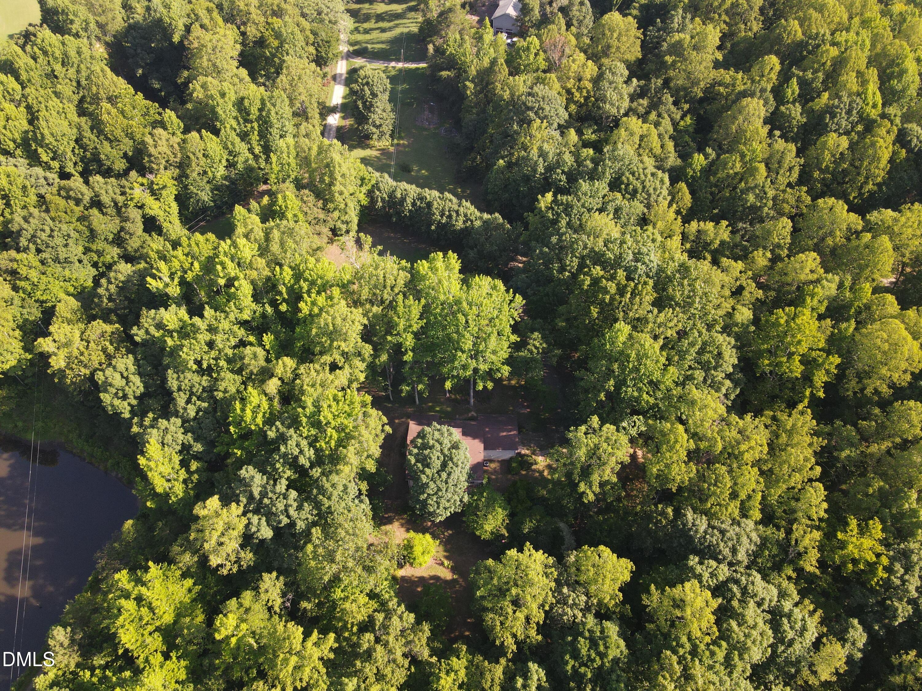 694 Country Lane Property Photo 14