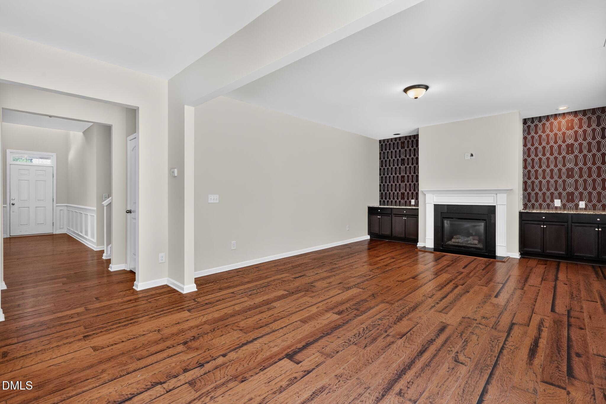 73 Genoa Lane Property Photo 13