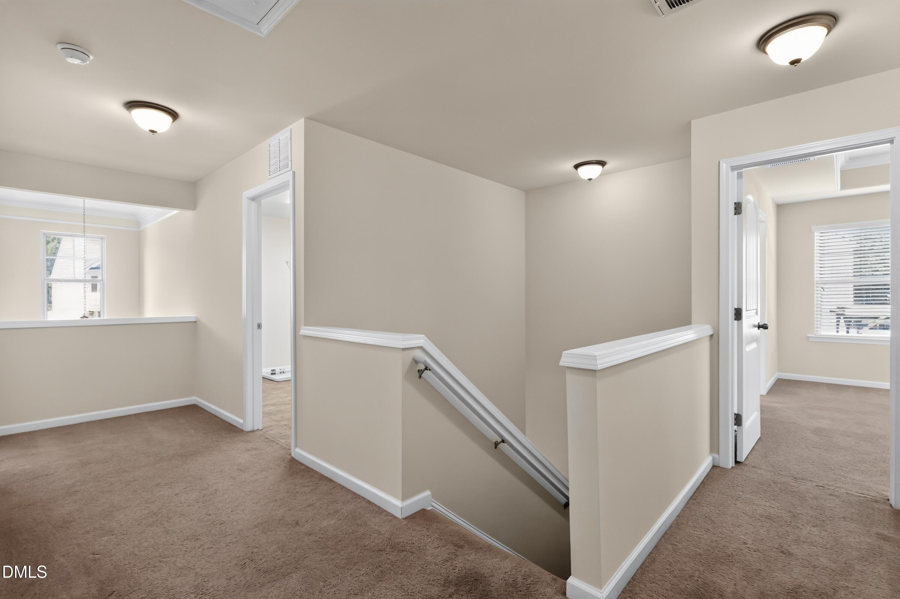73 Genoa Lane Property Photo 14