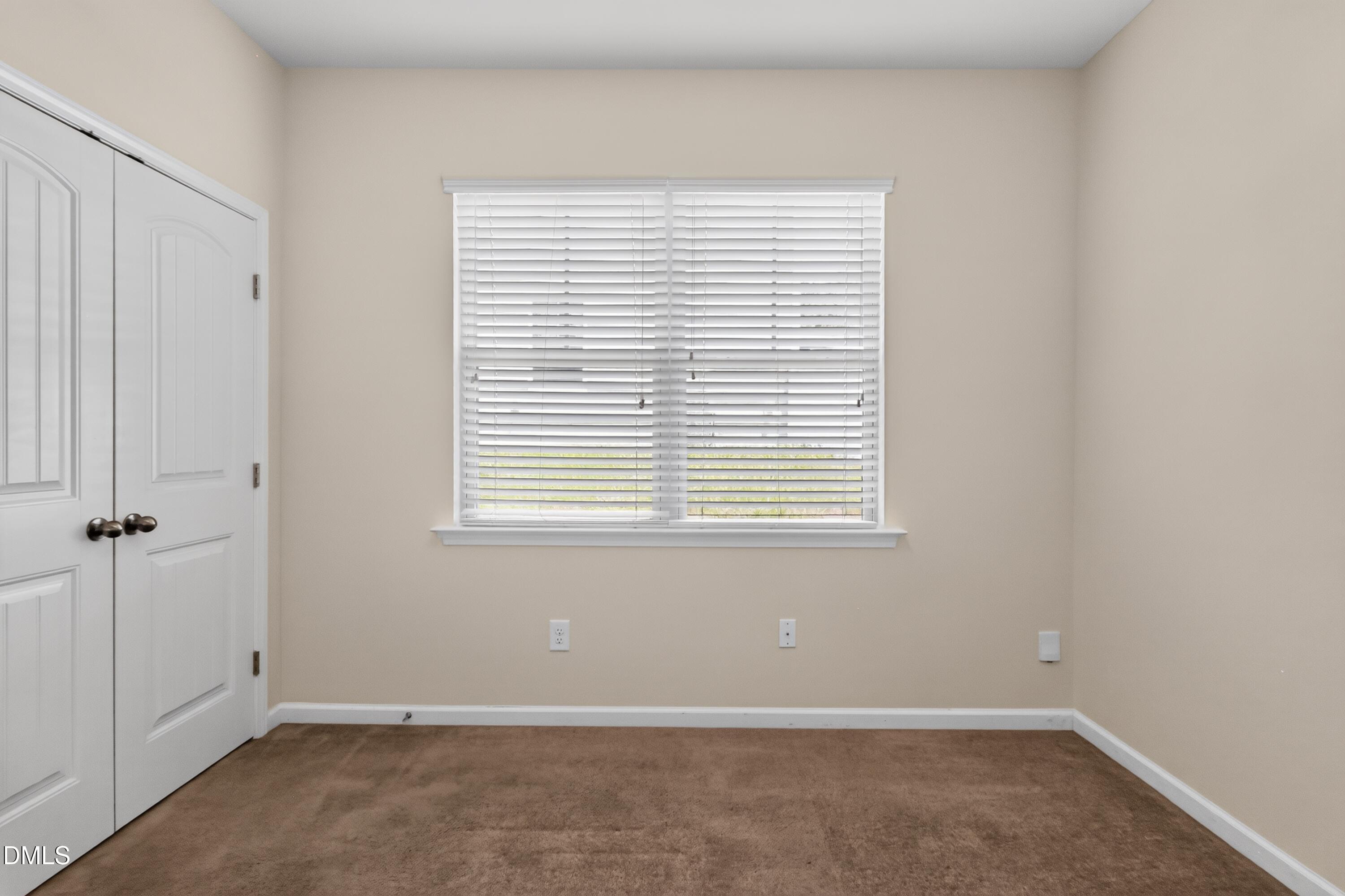 73 Genoa Lane Property Photo 22