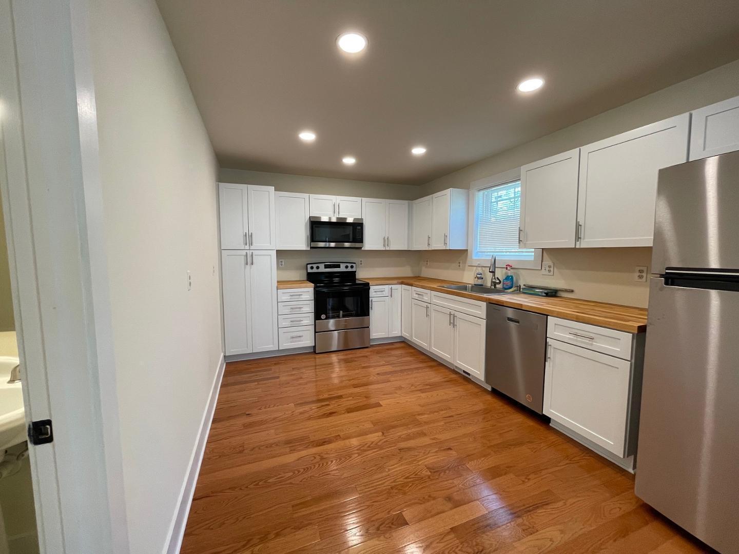 65 Lester Street Property Photo 9