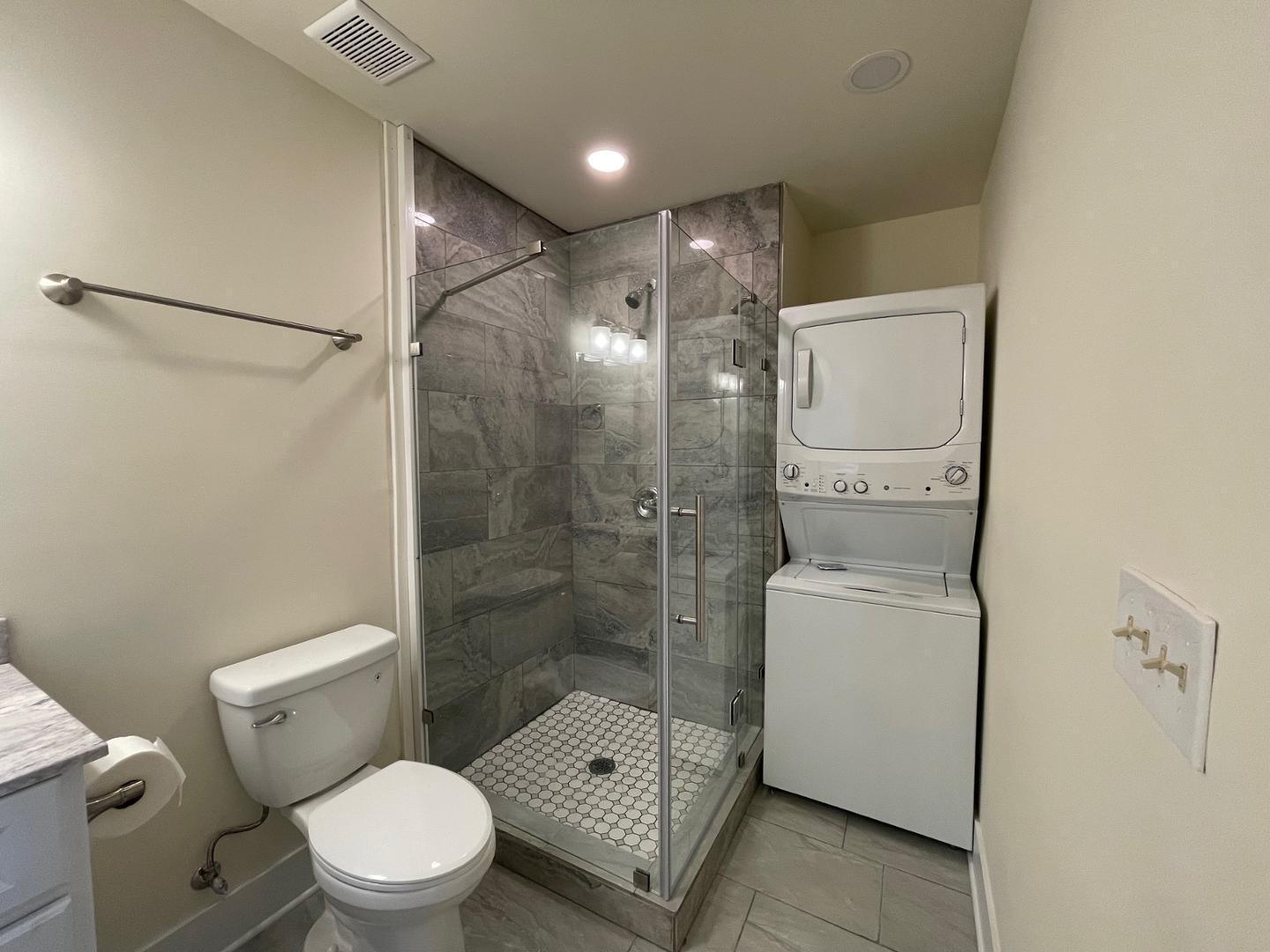 65 Lester Street Property Photo 10