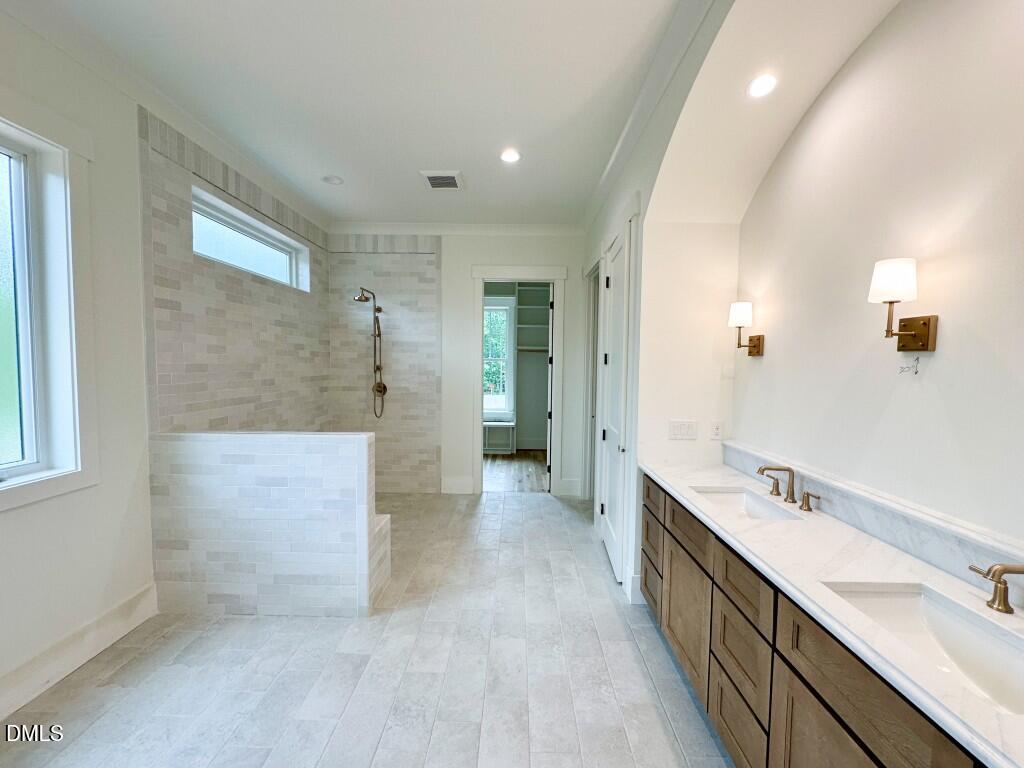 40 Cherry Bark Drive Property Photo 10