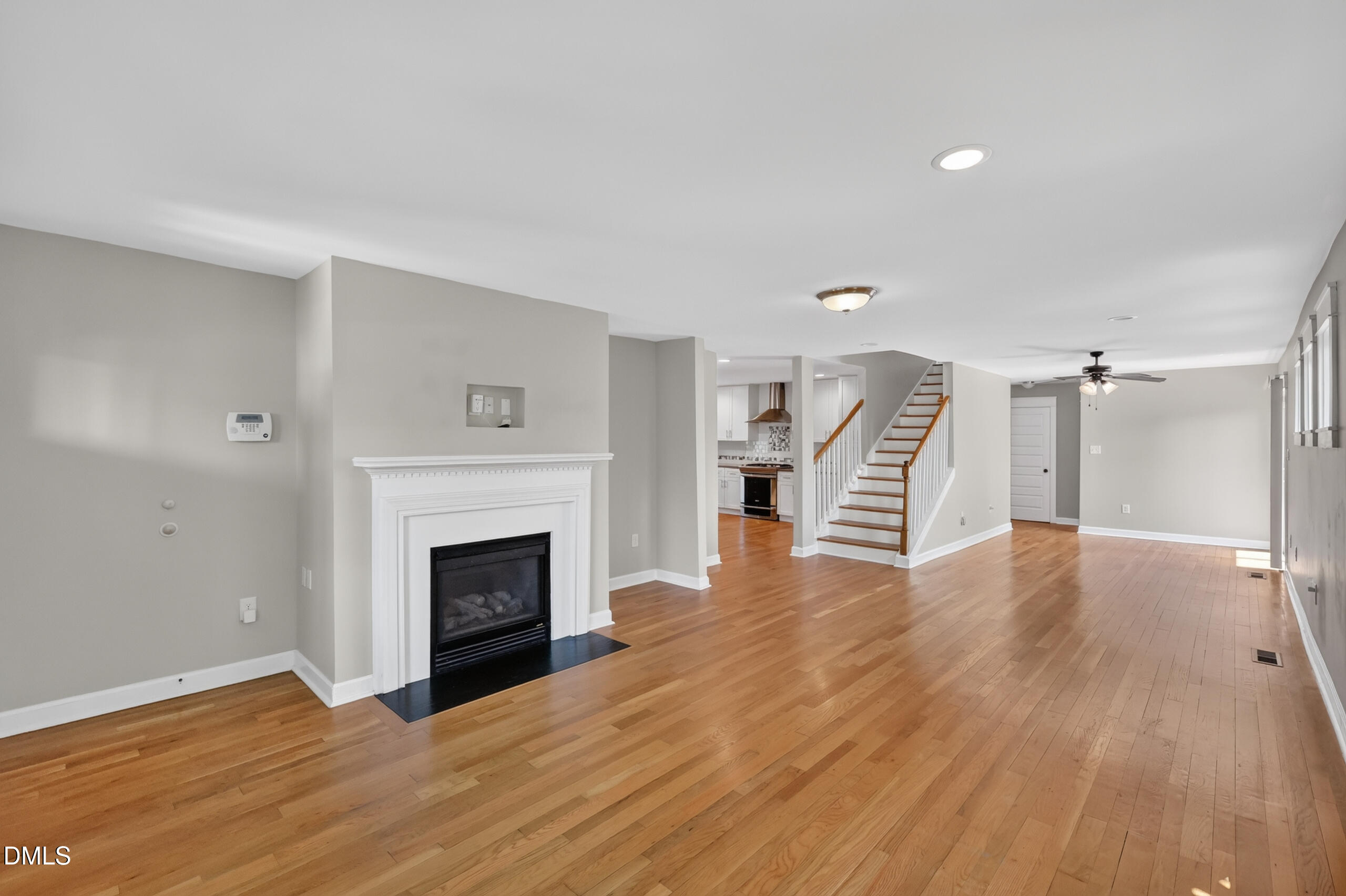 103 Chestnut Street Property Photo 3