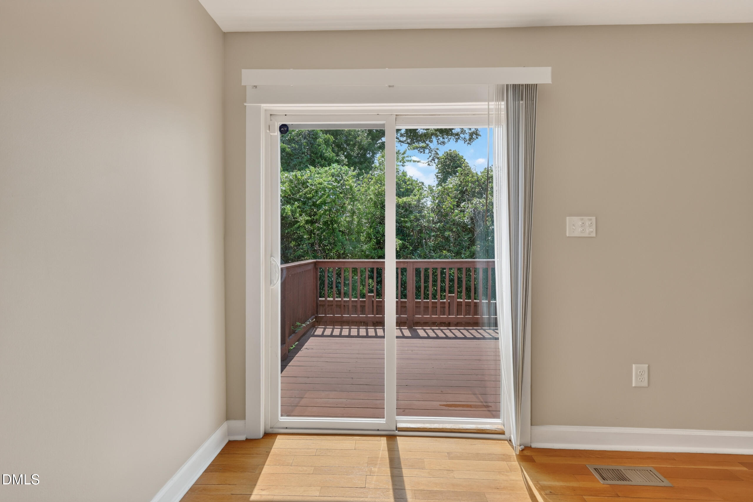 103 Chestnut Street Property Photo 15