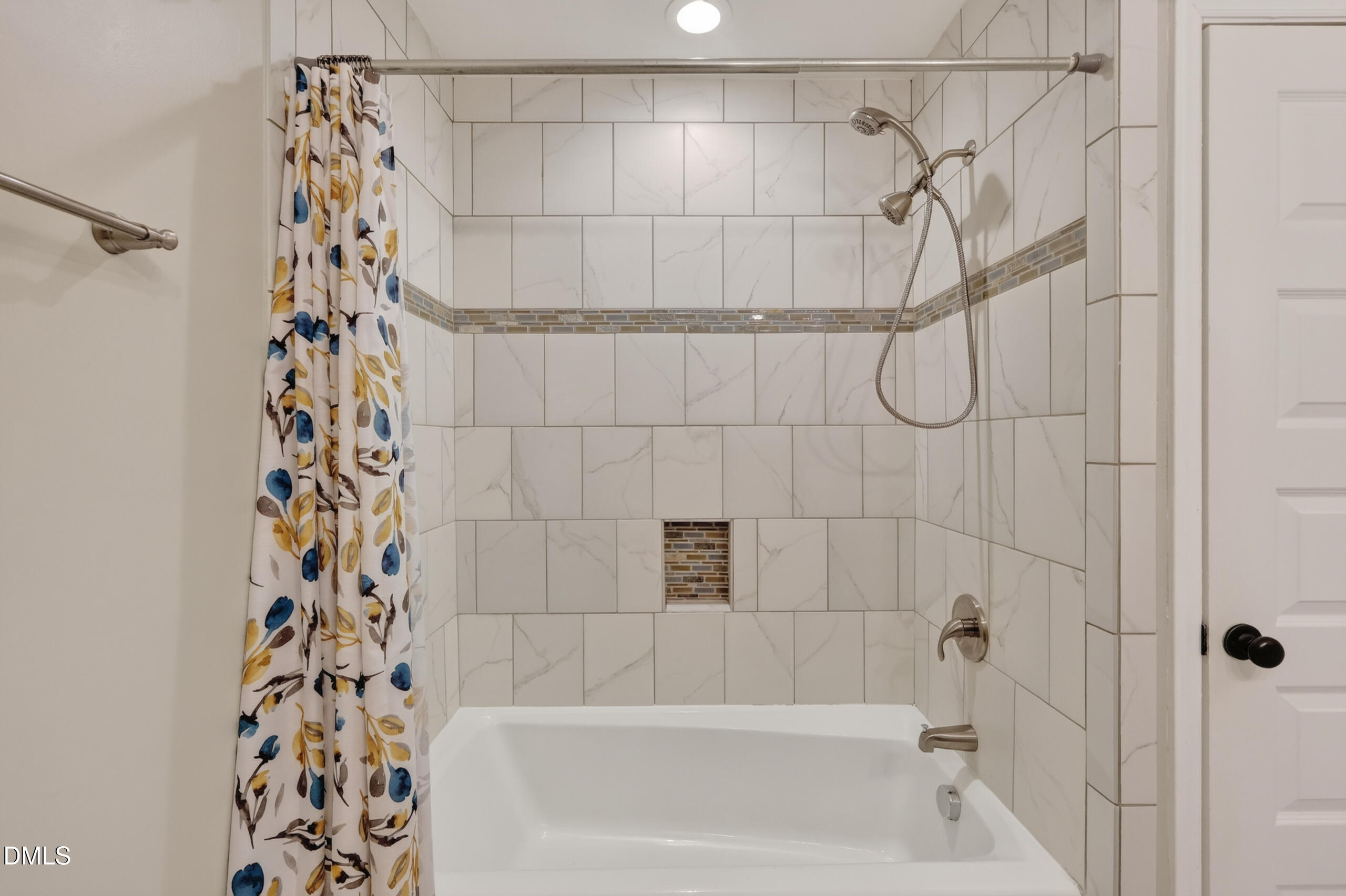 103 Chestnut Street Property Photo 28