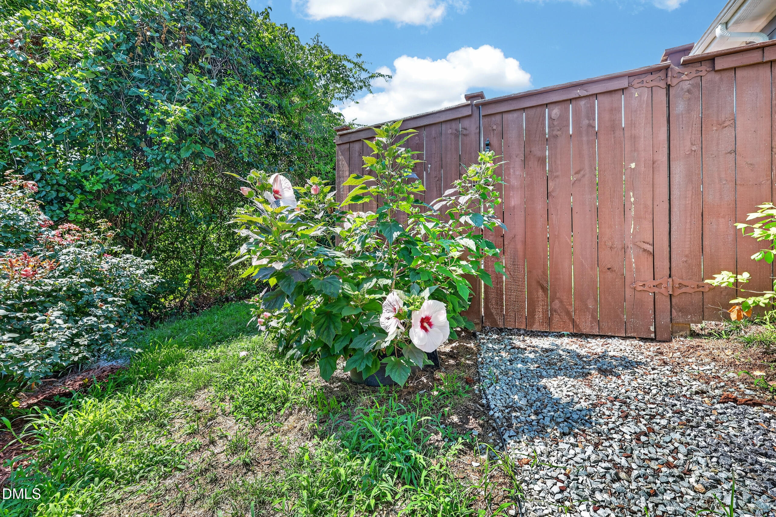 103 Chestnut Street Property Photo 56