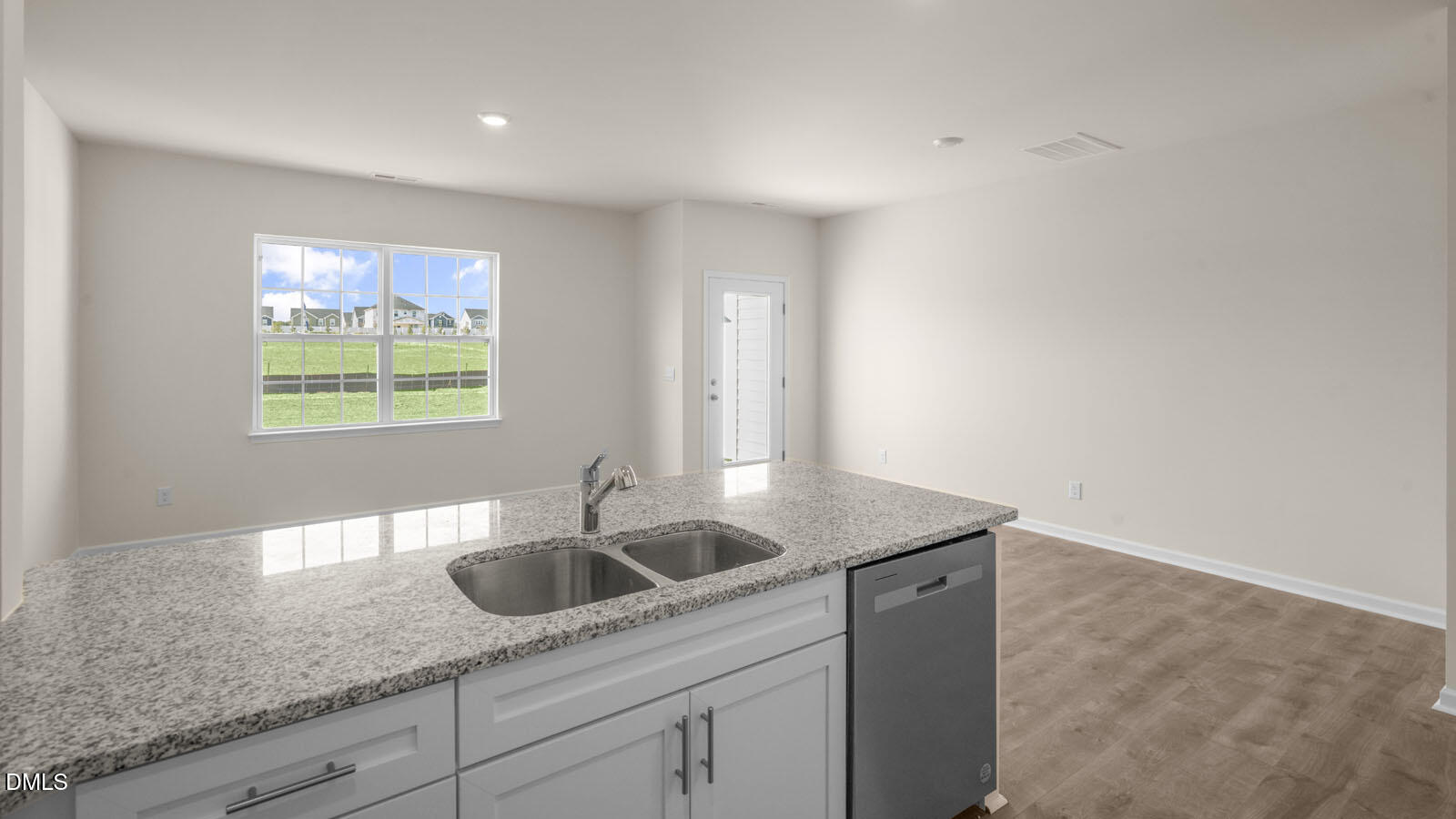 377 Freestall Drive Property Photo 7