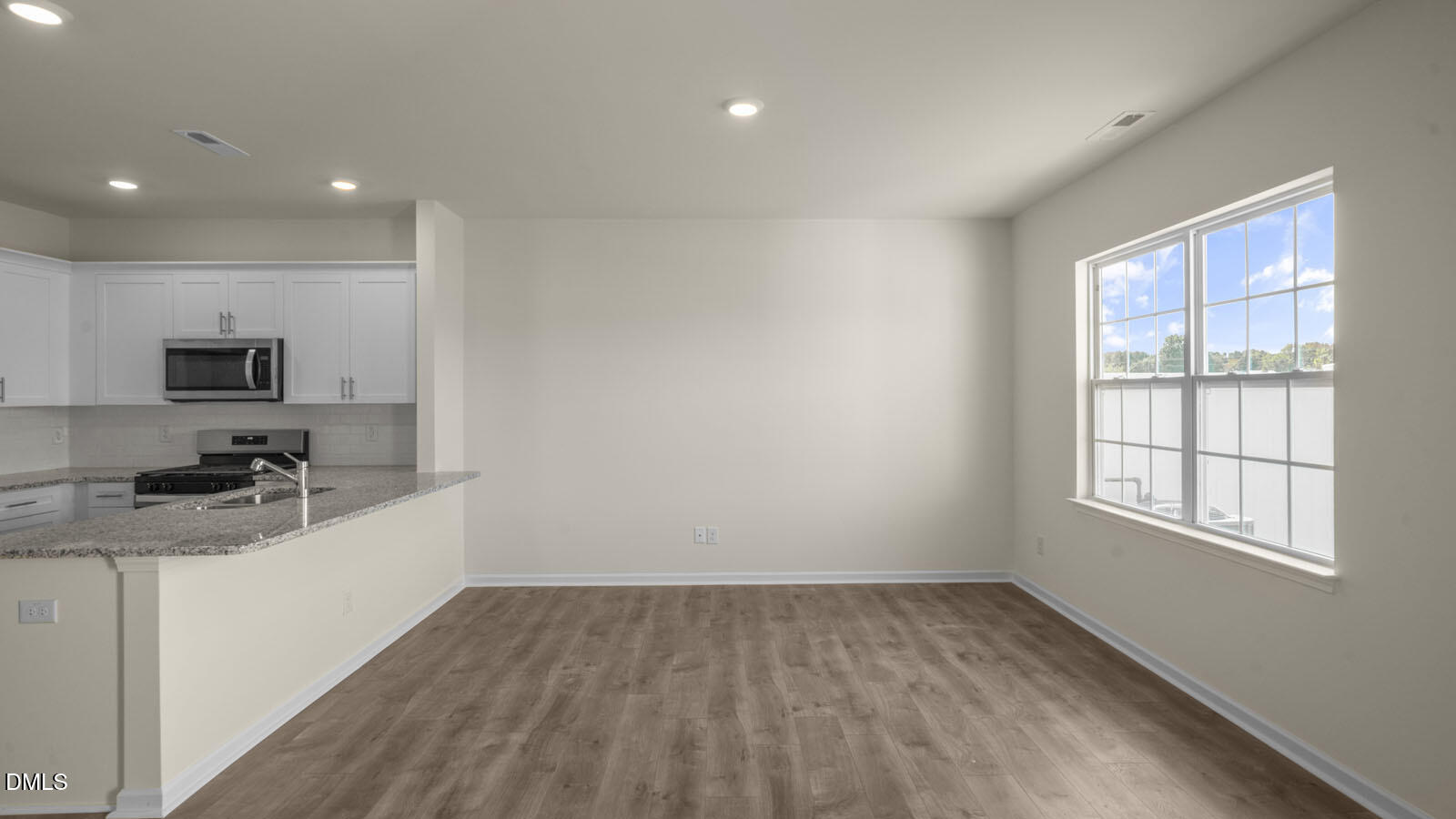 377 Freestall Drive Property Photo 12