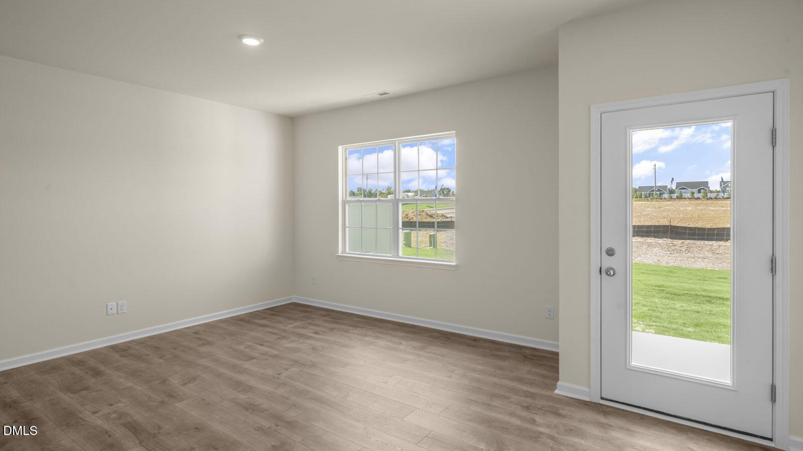 377 Freestall Drive Property Photo 16