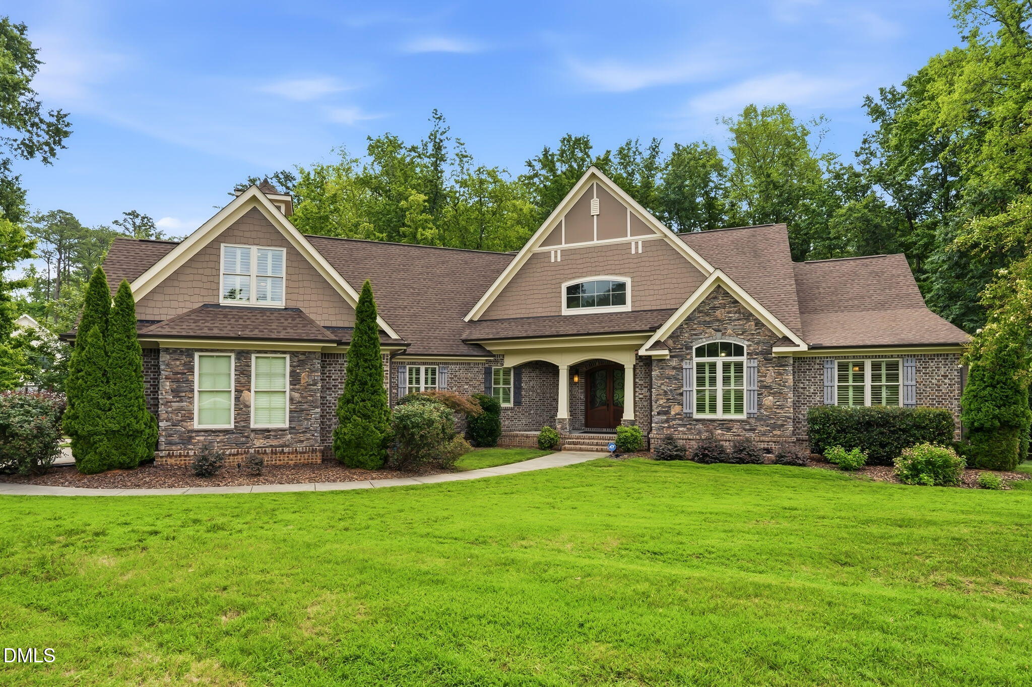 1106 Dovefield Lane Property Photo 1