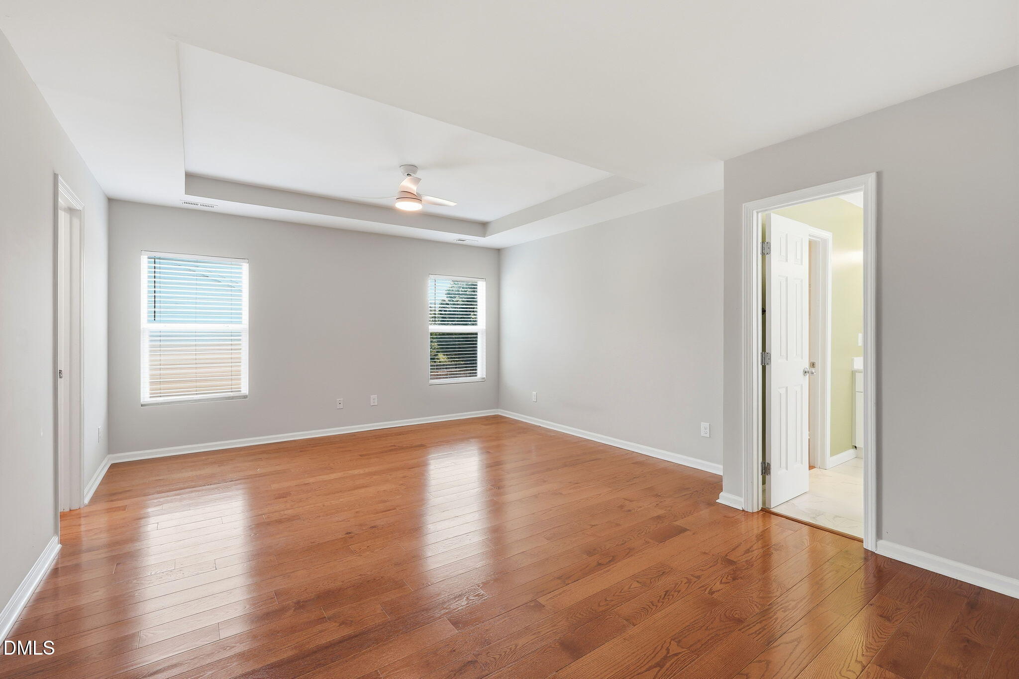 1121 Crendall Way Property Photo 18