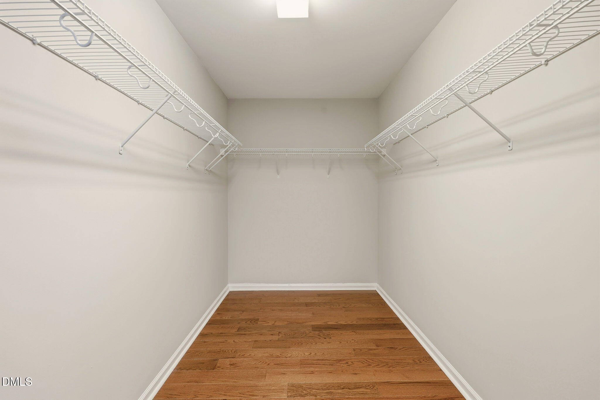 1121 Crendall Way Property Photo 24