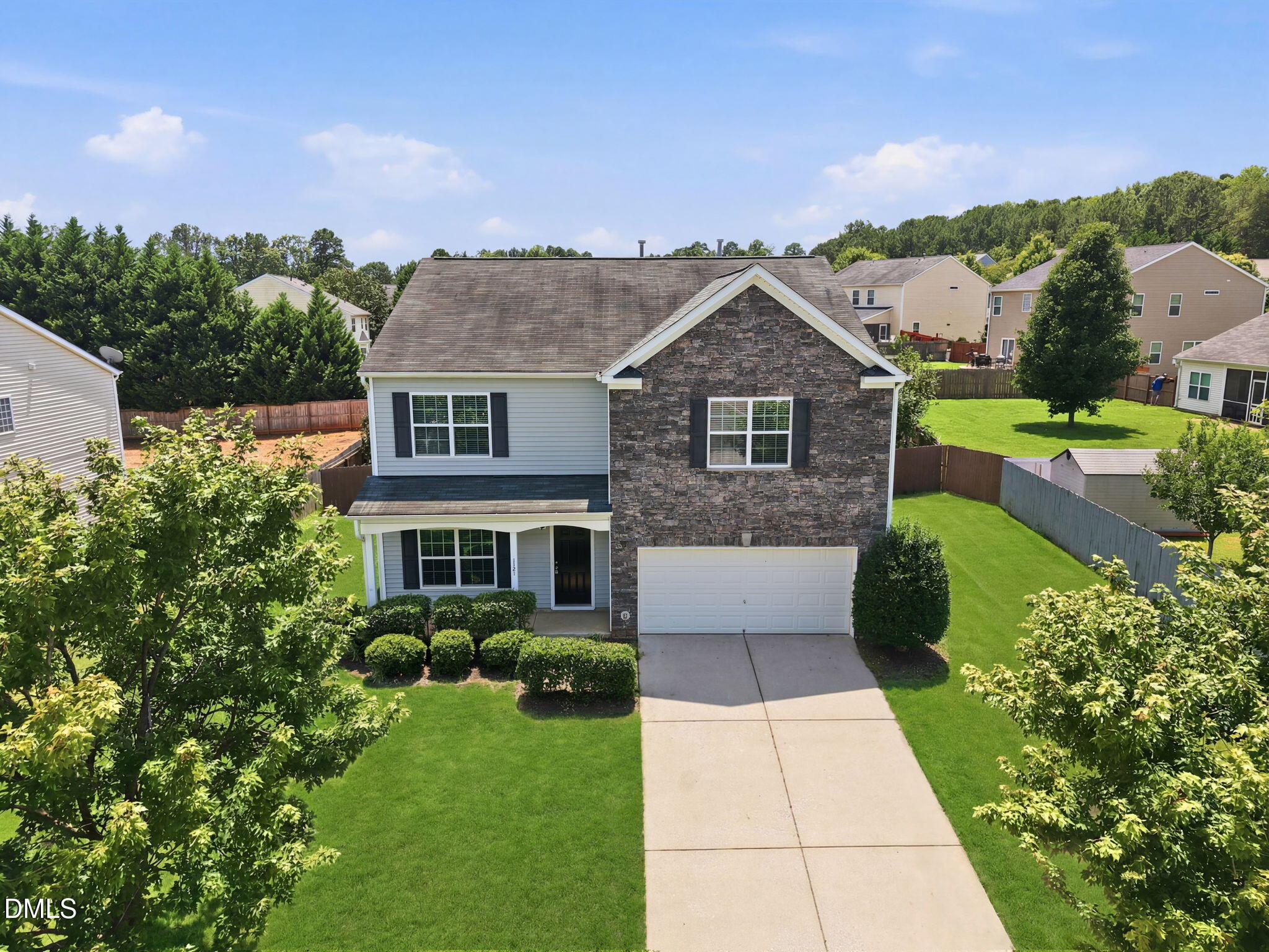 1121 Crendall Way Property Photo 48